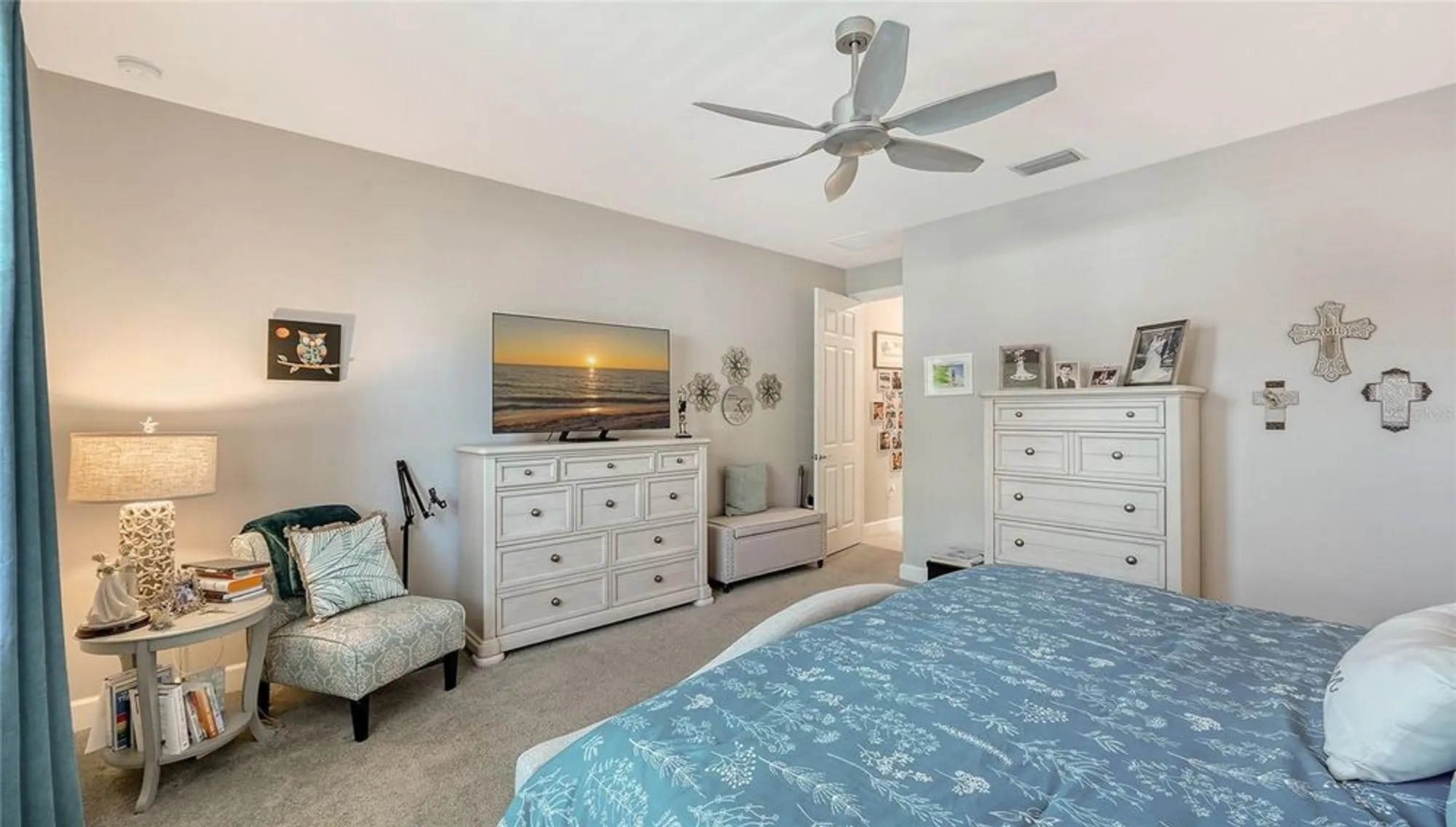 Property Slideshow image 16 of 68 | 5800 willow marsh ct, Sarasota, FL, 34238