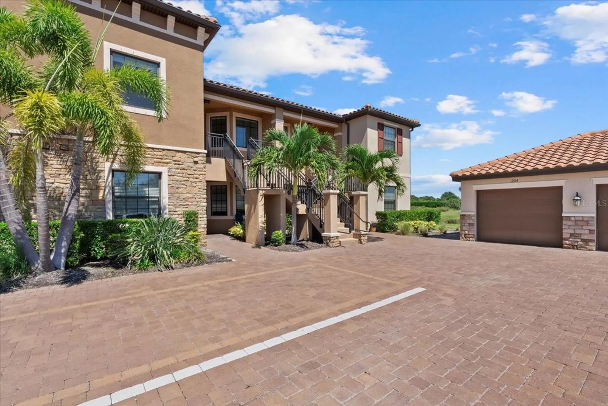 Property Slideshow image 26 of 47 | 12401 osorio ct 203, Sarasota, FL, 34238