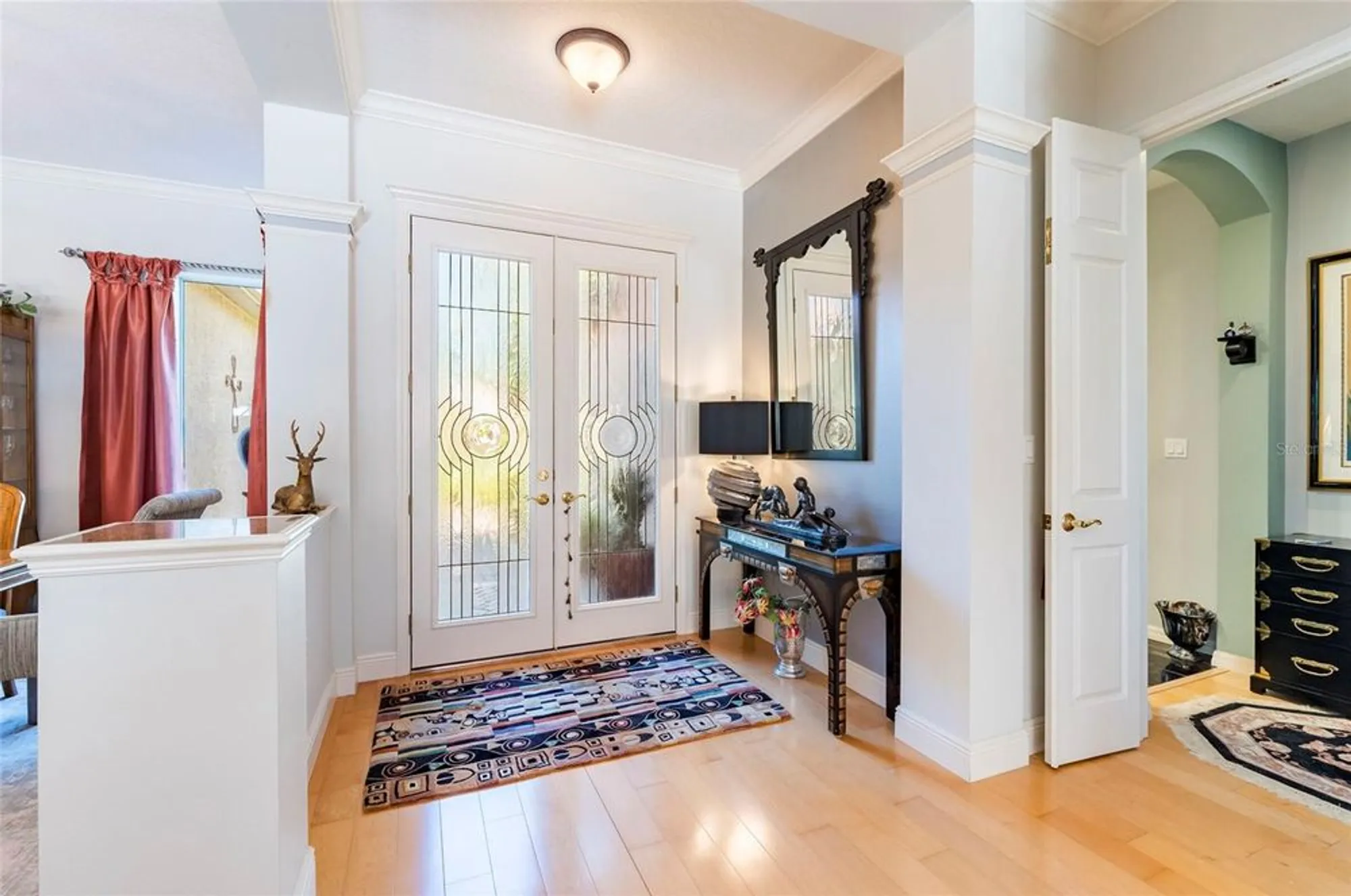 Property Slideshow image 5 of 50 | 4740 carrington cir, Sarasota, FL, 34243