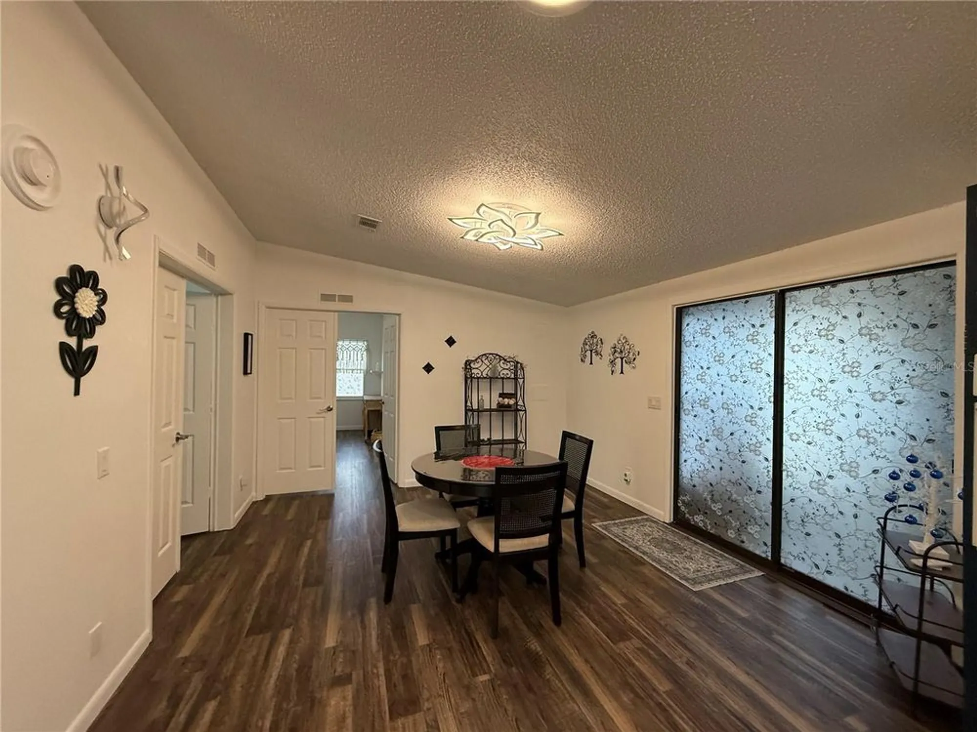 Property Slideshow image 7 of 38 | 1612 cog hill dr, Lady Lake, FL, 32159