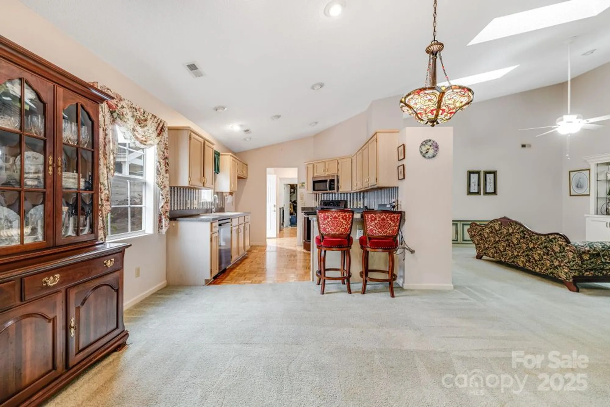 Property Slideshow image 15 of 34 | 11 heather way d, Candler, NC, 28715