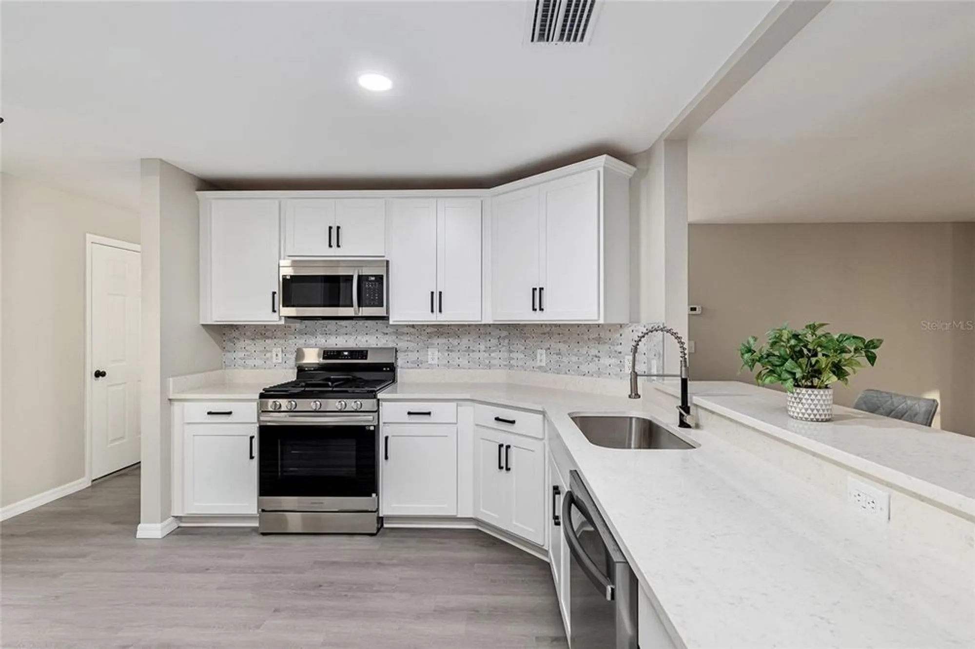 Property Slideshow image 16 of 49 | 9729 sw 97th st, Ocala, FL, 34481