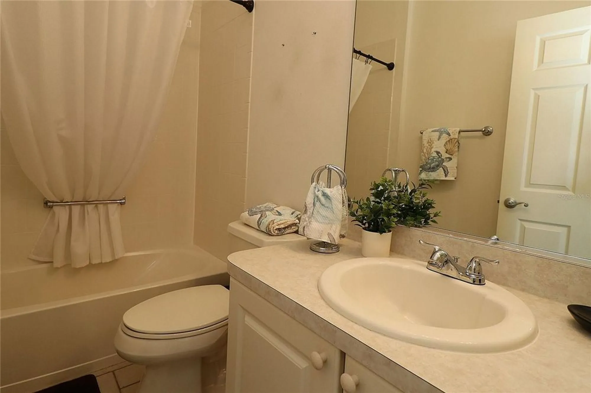 Property Slideshow image 22 of 47 | 1135 easley way, The Villages, FL, 32162