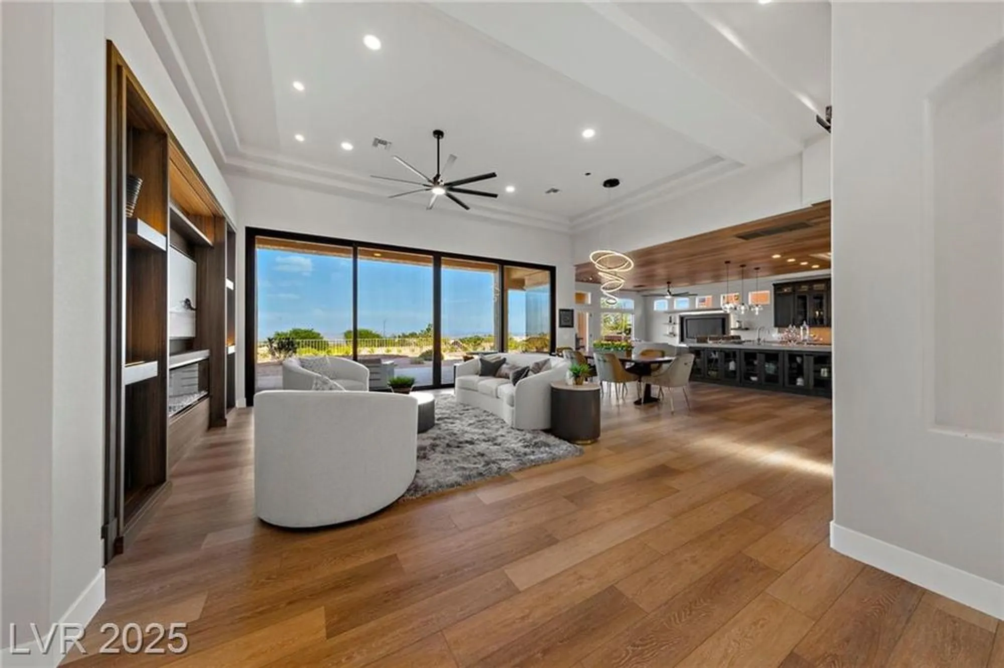 Property Slideshow image 8 of 56 | 2548 faiss dr, Las Vegas, NV, 89134