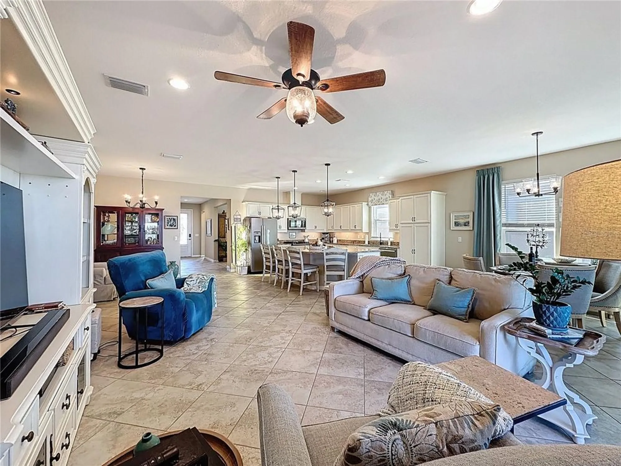 Property Slideshow image 5 of 82 | 615 conservation blvd, Groveland, FL, 34736