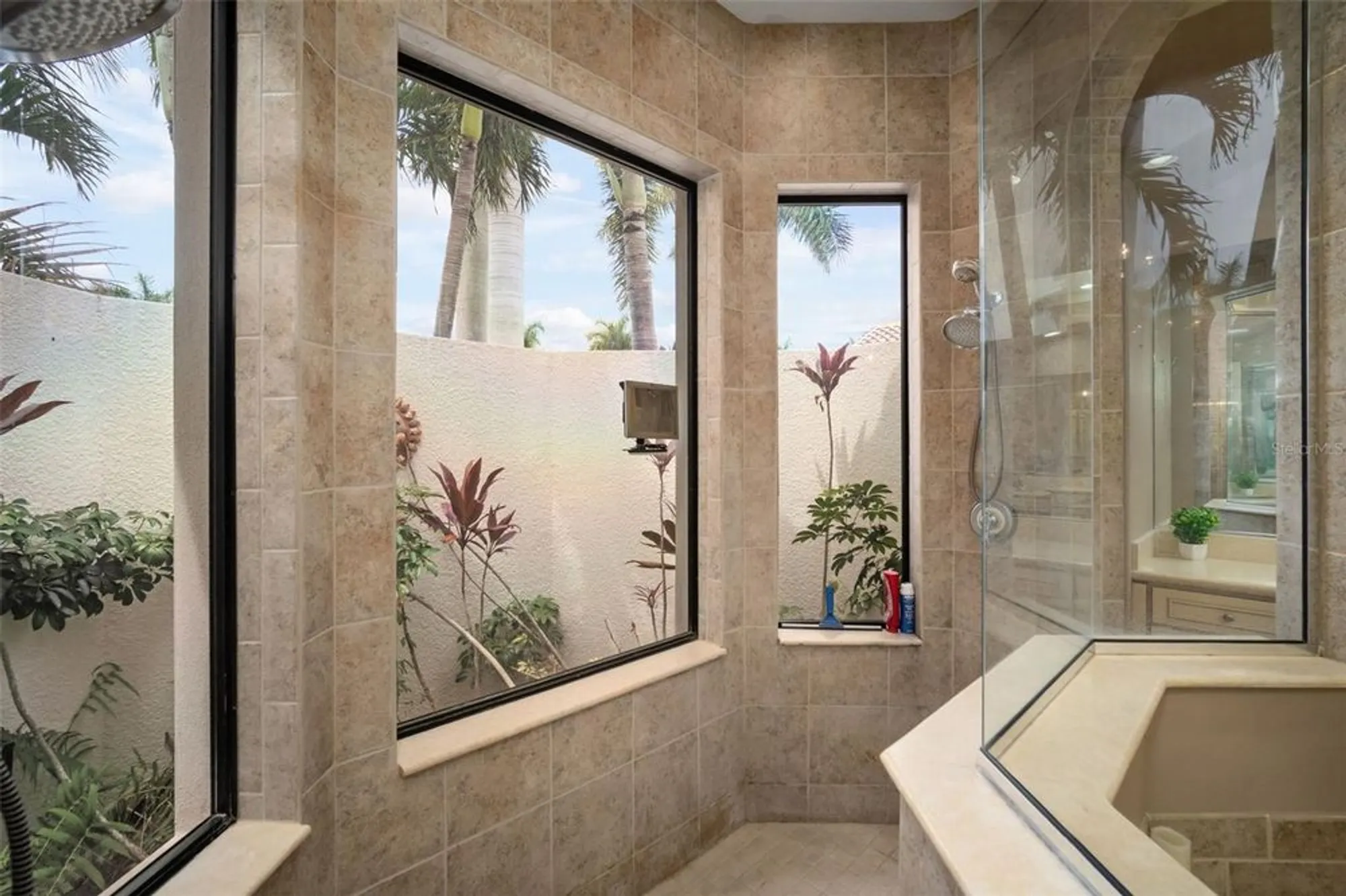 Property Slideshow image 50 of 98 | 5405 tybee island dr, Apollo Beach, FL, 33572