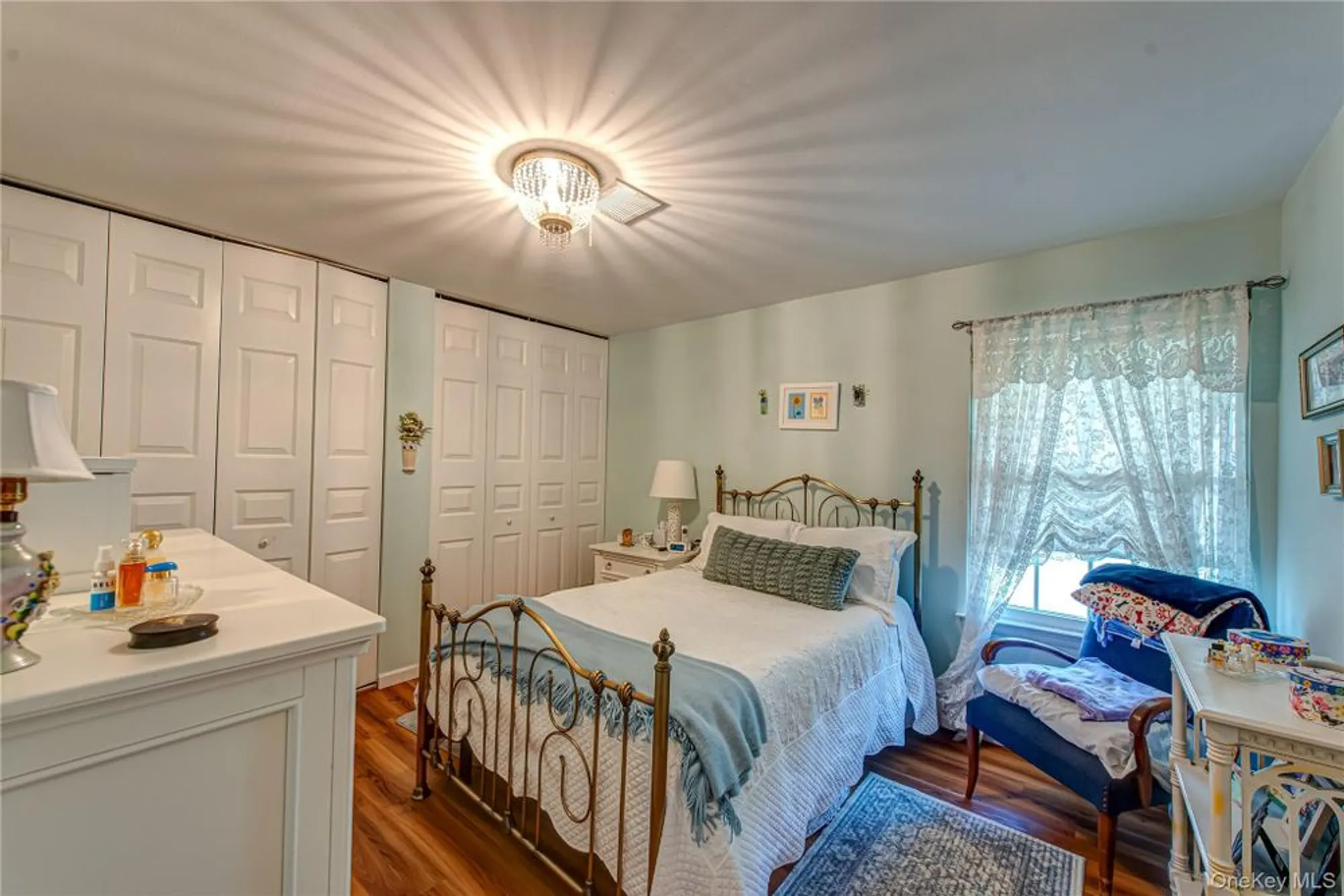 Property Slideshow image 13 of 20 | 350b woodbridge dr 350b, Brookhaven, NY, 11961
