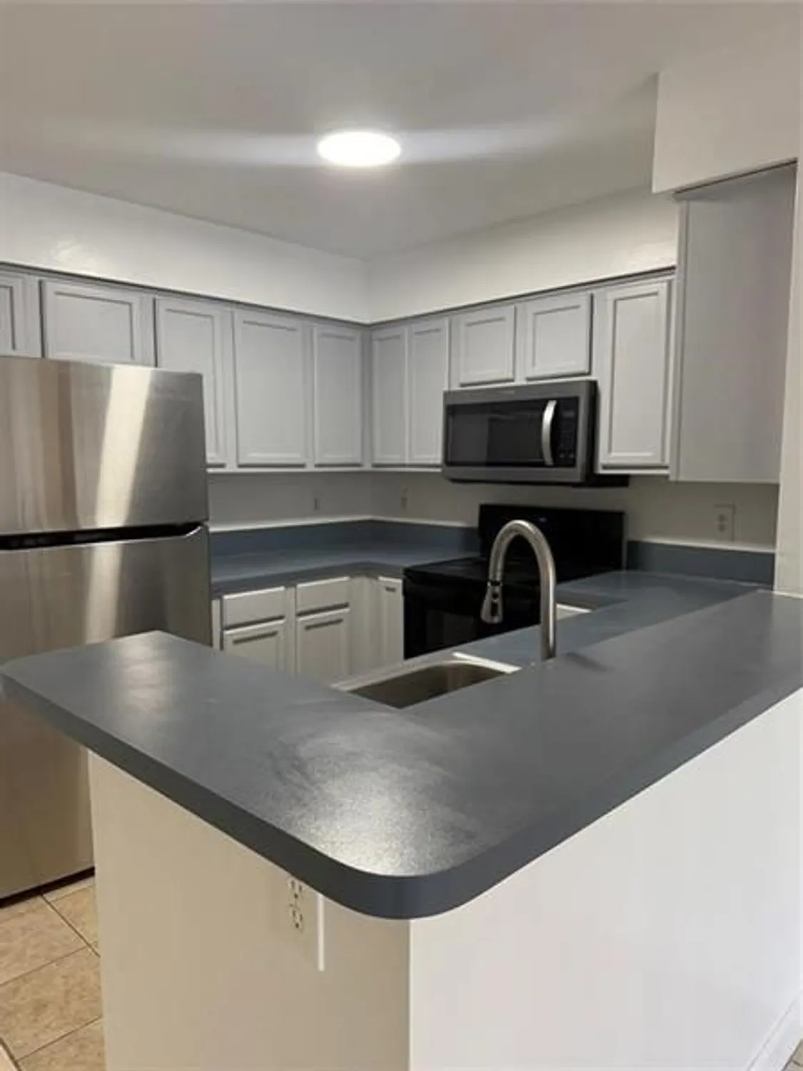 Property Slideshow image 2 of 24 | 7630 westwood dr apt 316, Tamarac, FL, 33321