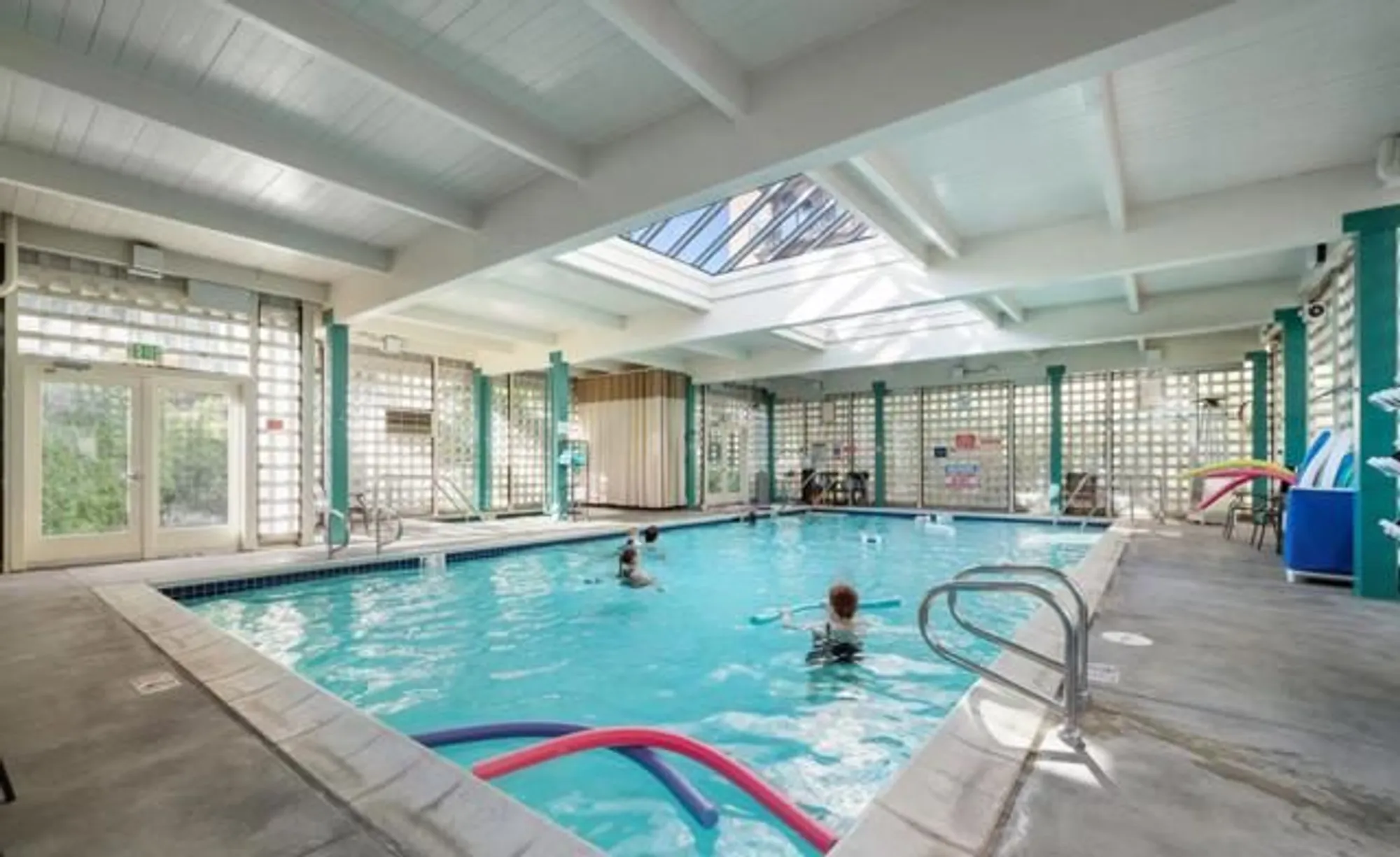 Property Slideshow image 9 of 24 | 1 baldwin ave 903, San Mateo, CA, 94401