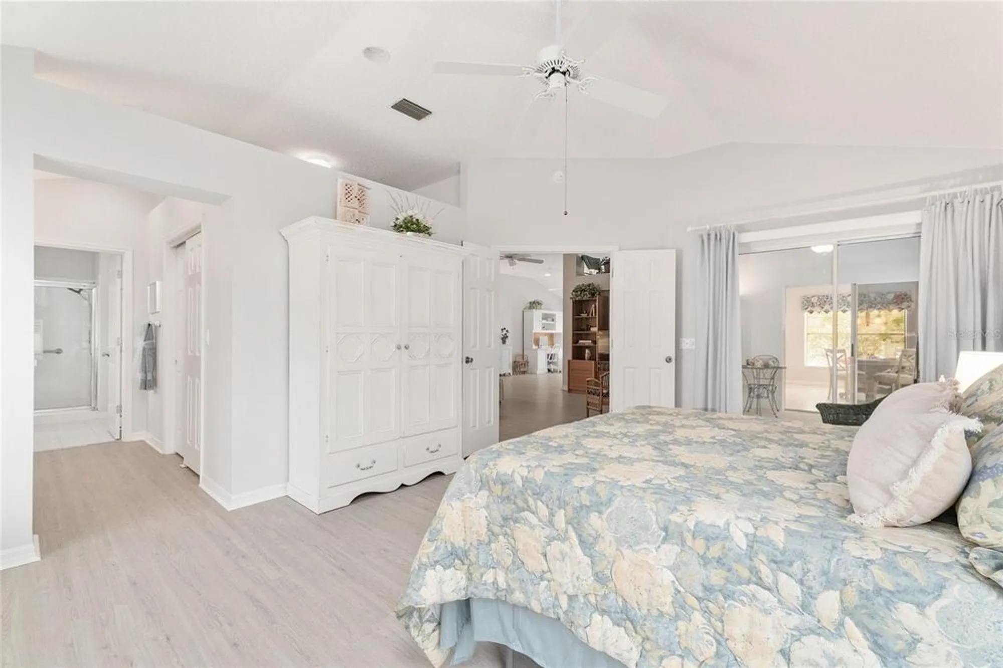 Property Slideshow image 19 of 52 | 1952 palo alto ave, The Villages, FL, 32159