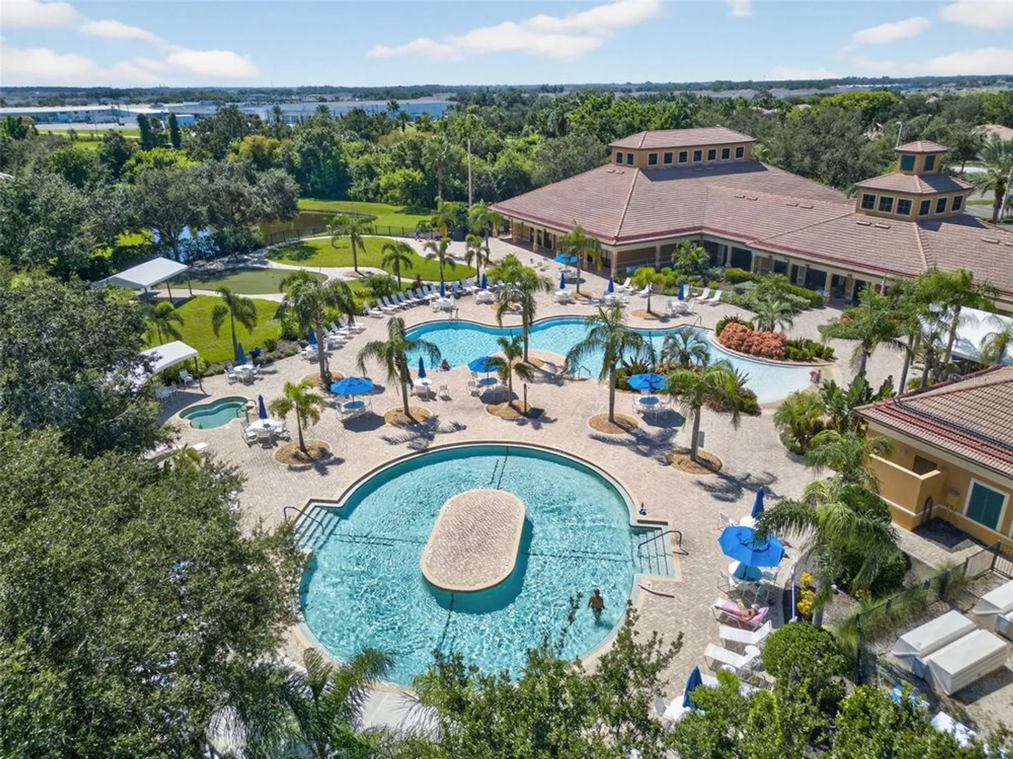 Property Slideshow image 44 of 55 | 359 laurel falls dr, Apollo Beach, FL, 33572