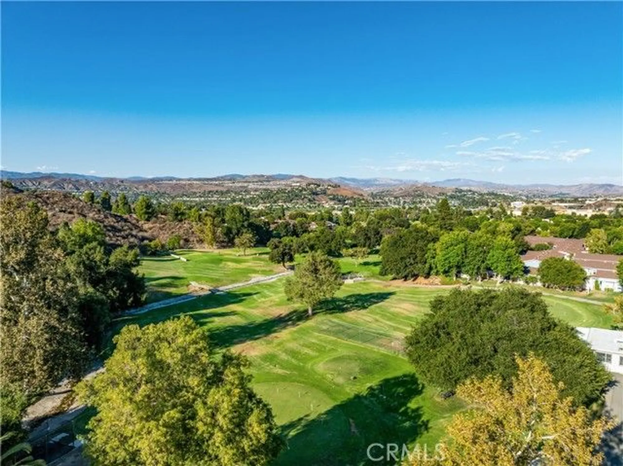 Property Slideshow image 28 of 31 | 19126 avenue of the oaks c, Newhall, CA, 91321