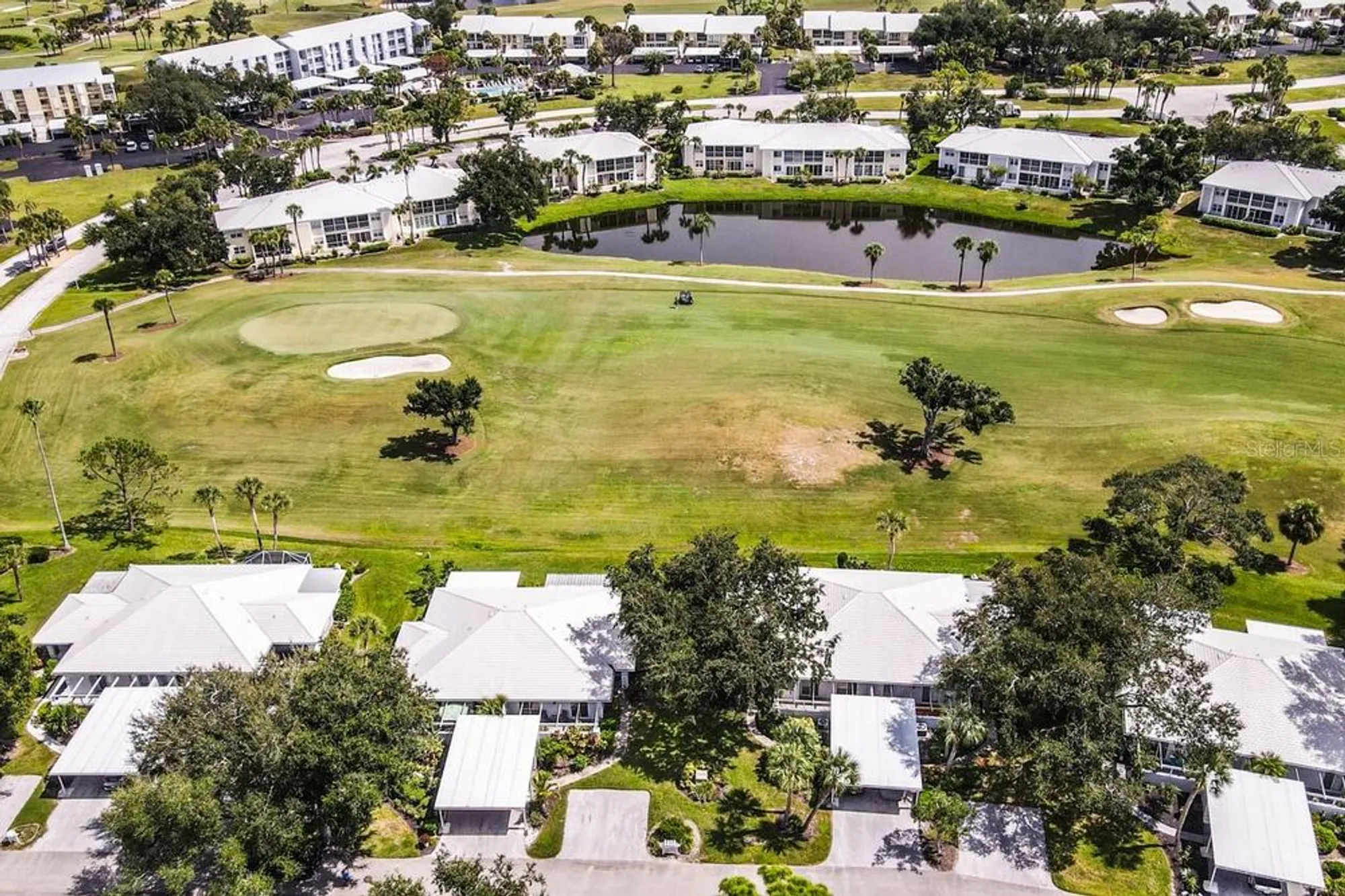 Property Slideshow image 39 of 63 | 208 cerromar way 26, Venice, FL, 34293