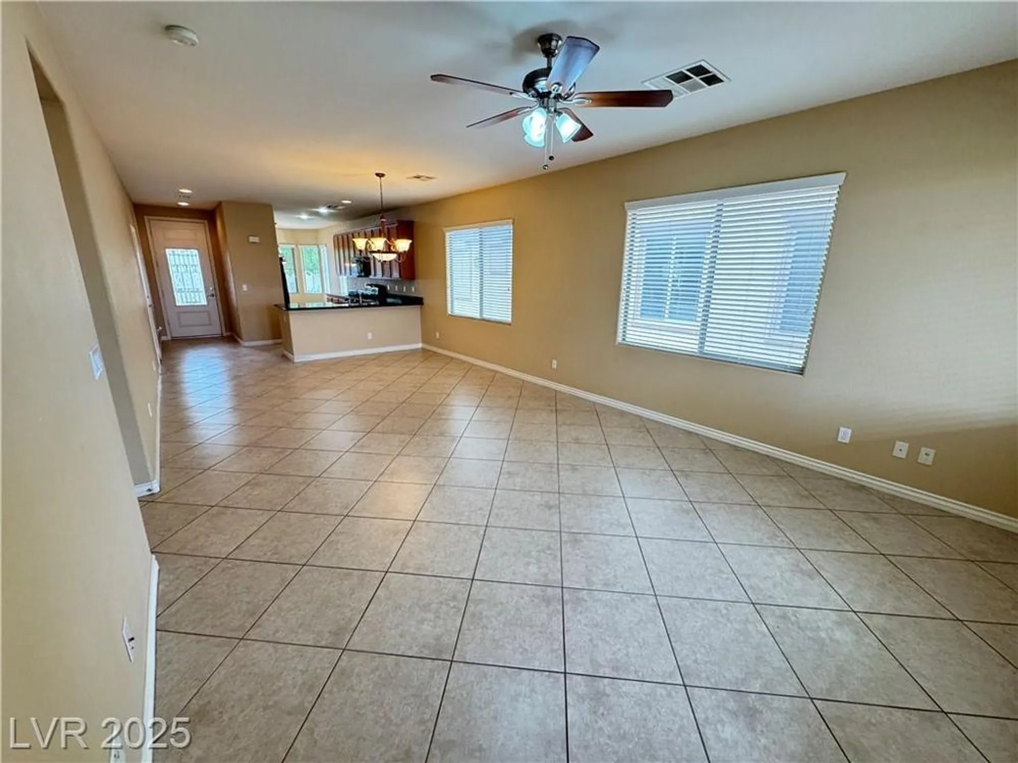 Property Slideshow image 8 of 64 | 5913 saratoga reserve st, North Las Vegas, NV, 89081