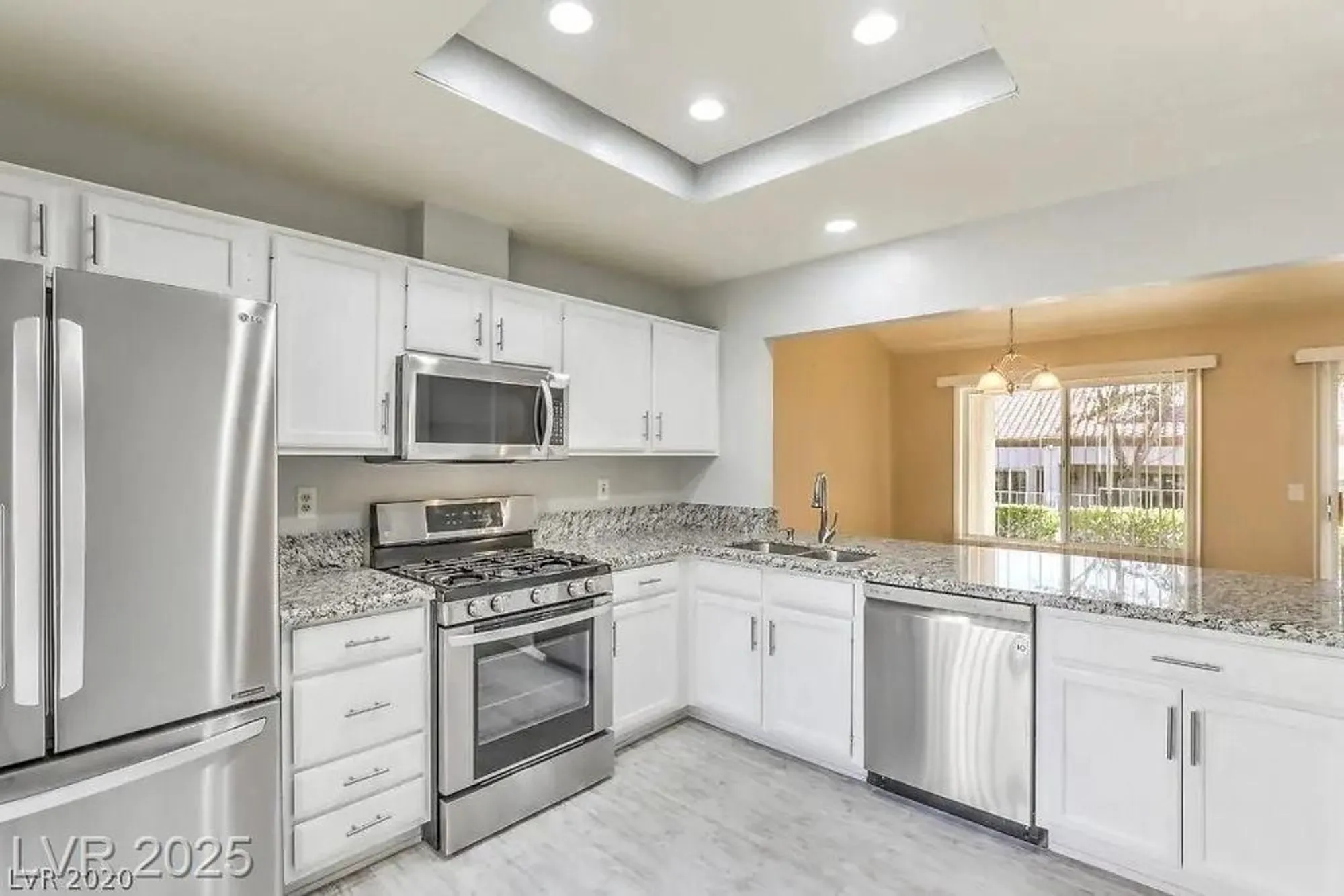 Property Slideshow image 6 of 12 | 2732 showcase dr, Las Vegas, NV, 89134