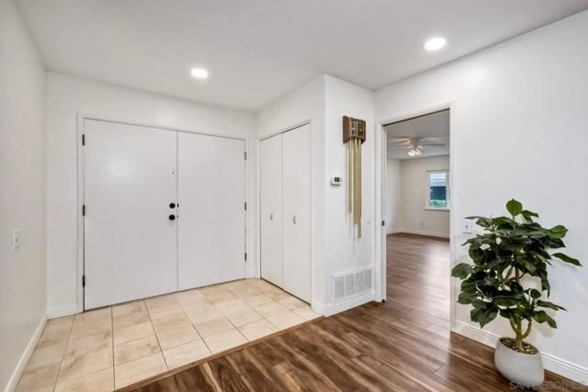 Property Slideshow image 13 of 42 | 12085 calle de maria, San Diego, CA, 92128