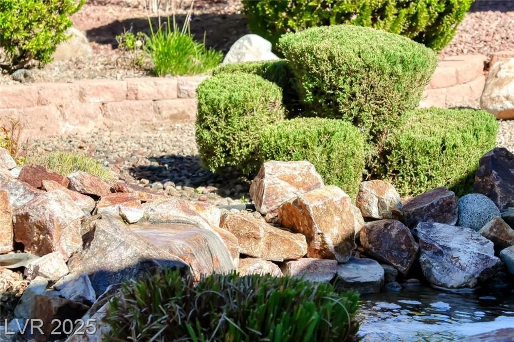 Property Slideshow image 34 of 51 | 2404 anderson park dr, Henderson, NV, 89044