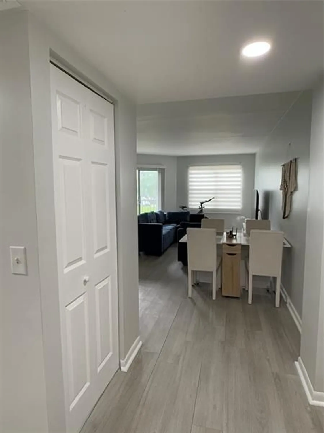 Property Slideshow image 9 of 34 | 12850 sw 4th ct 203i, Pembroke Pines, FL, 33027