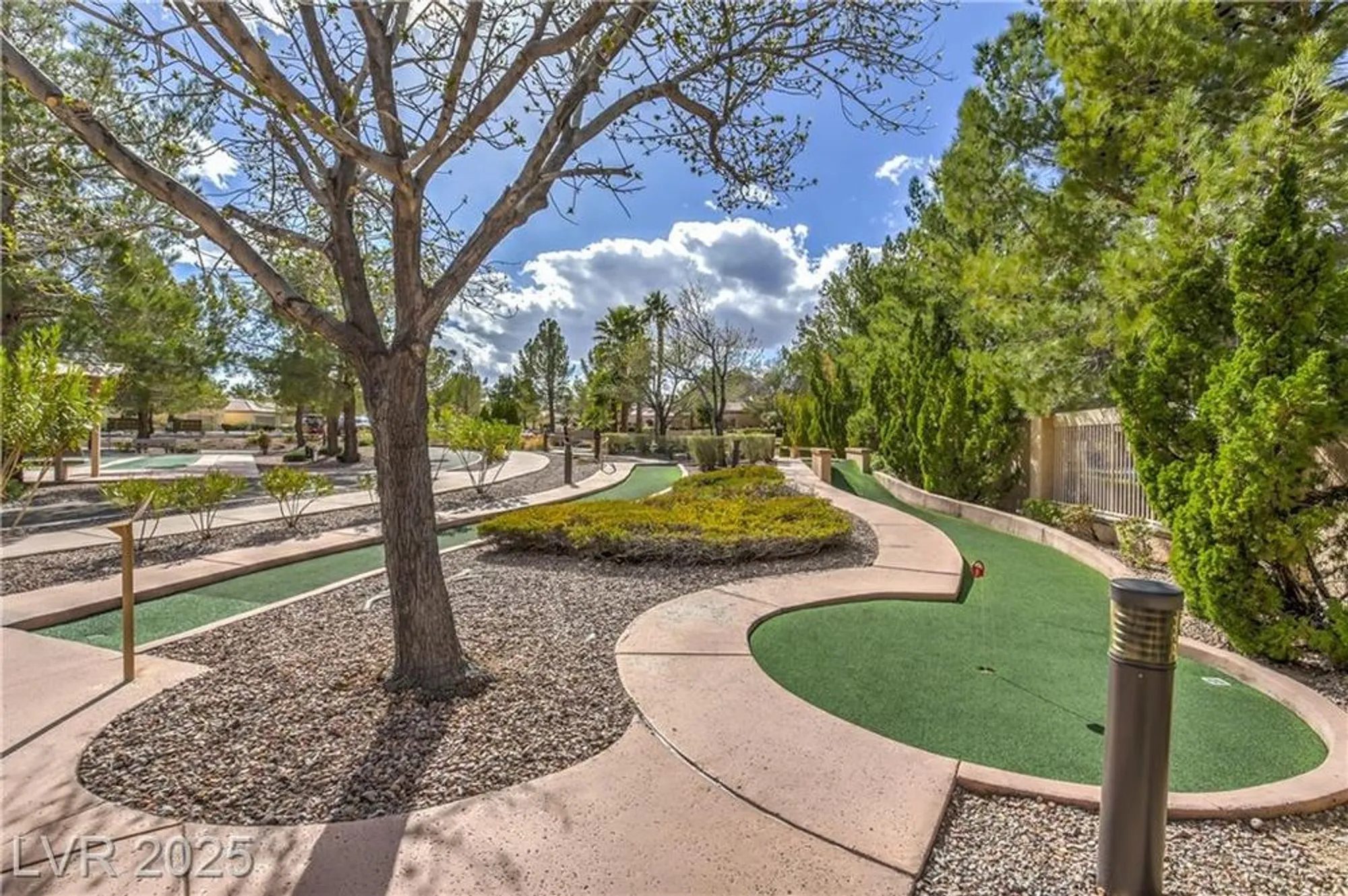 Property Slideshow image 47 of 57 | 10004 heyfield dr, Las Vegas, NV, 89134