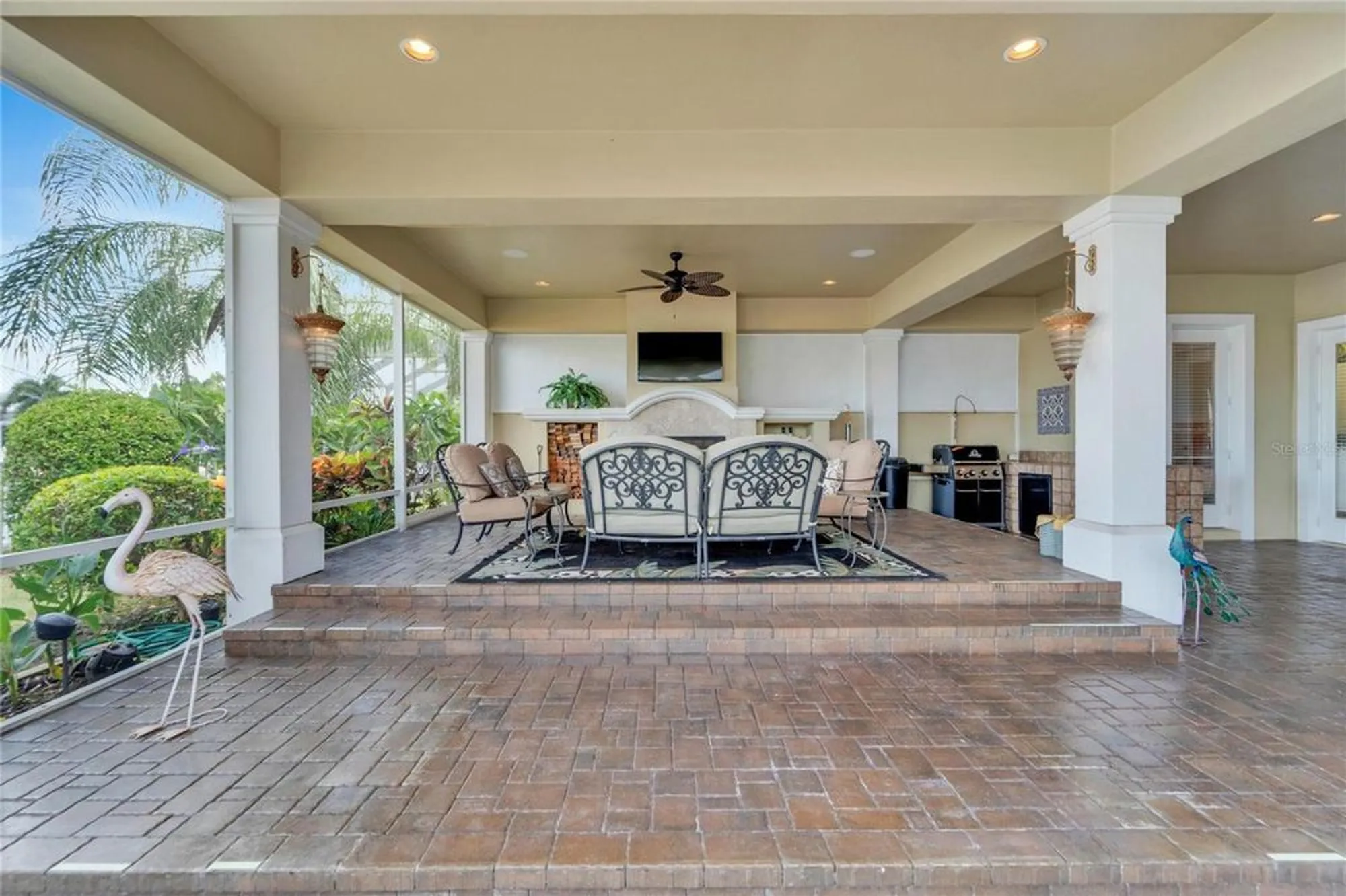 Property Slideshow image 73 of 98 | 517 mirabay blvd, Apollo Beach, FL, 33572