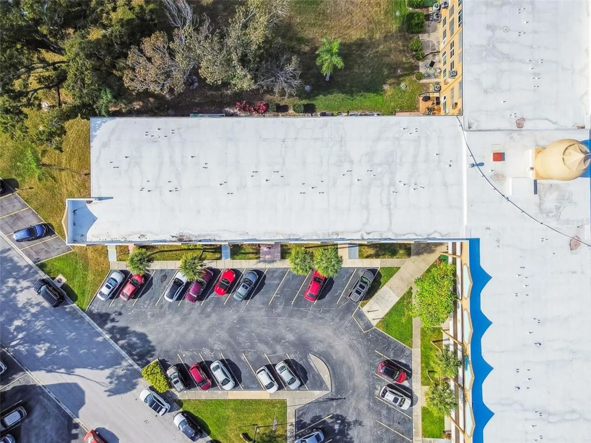 Property Slideshow image 42 of 73 | 2466 ecuadorian way apt 6, Clearwater, FL, 33763