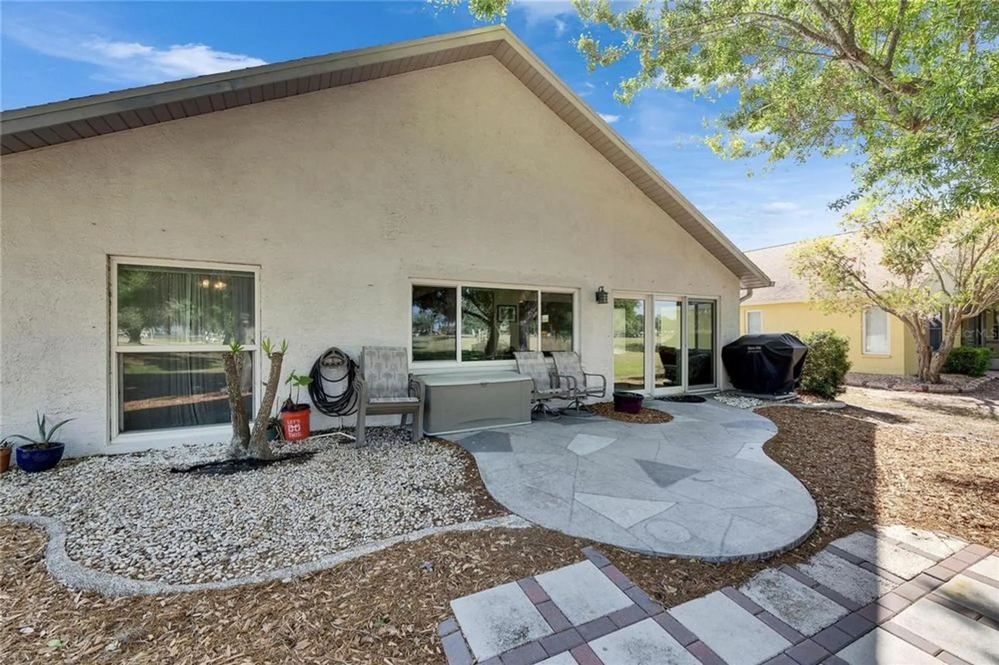 Property Slideshow image 52 of 81 | 334 northway dr, Sun City Center, FL, 33573