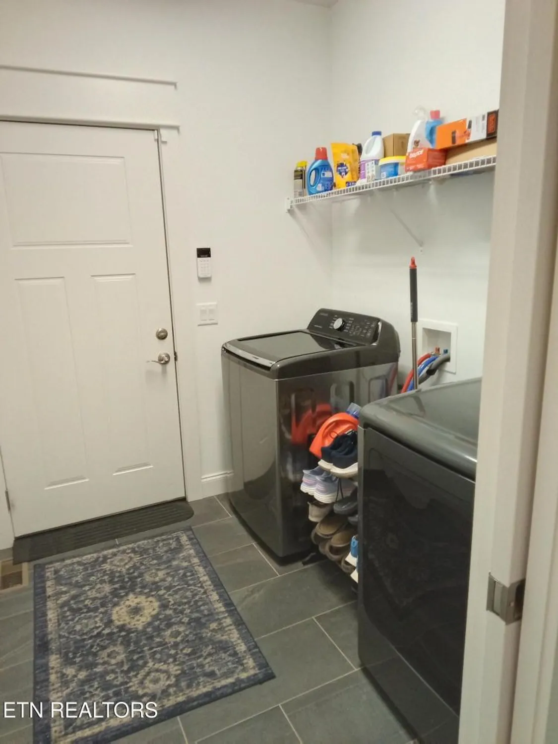 Property Slideshow image 28 of 36 | 115 bent oak ter, Crossville, TN, 38558