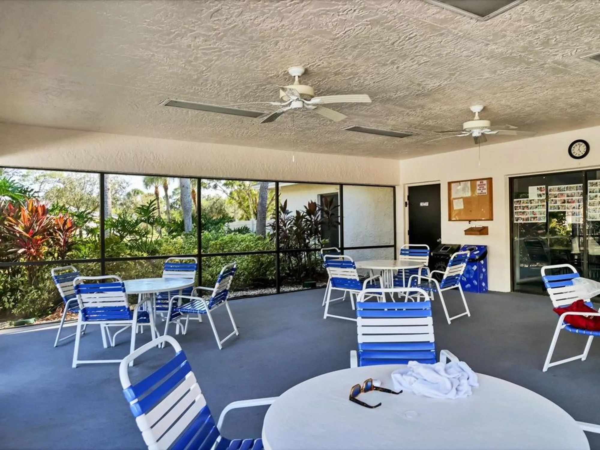 Property Slideshow image 41 of 51 | 7157 fairway bend cir, Sarasota, FL, 34243