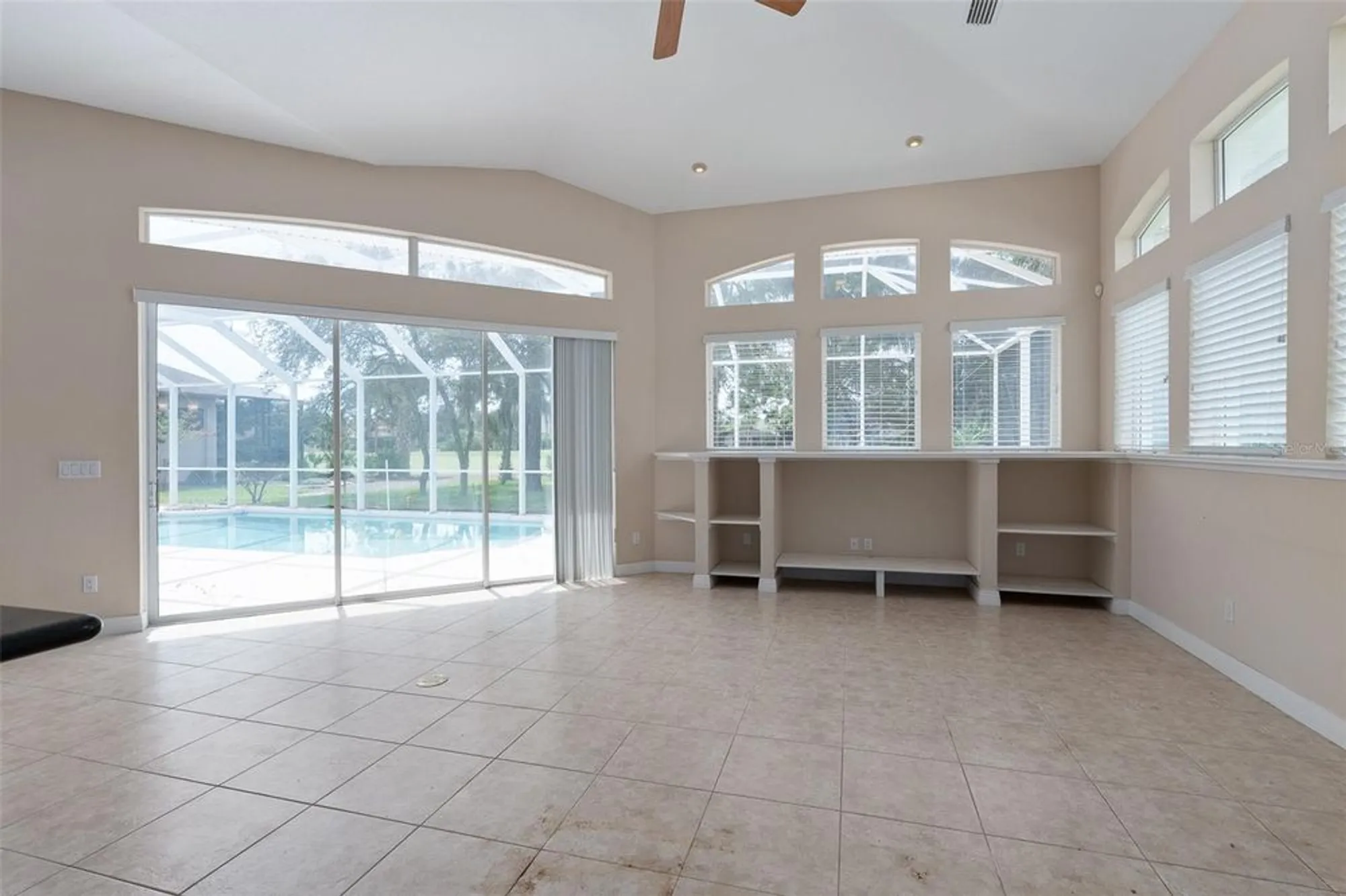Property Slideshow image 59 of 82 | 19 lakeview ln, Palm Coast, FL, 32137