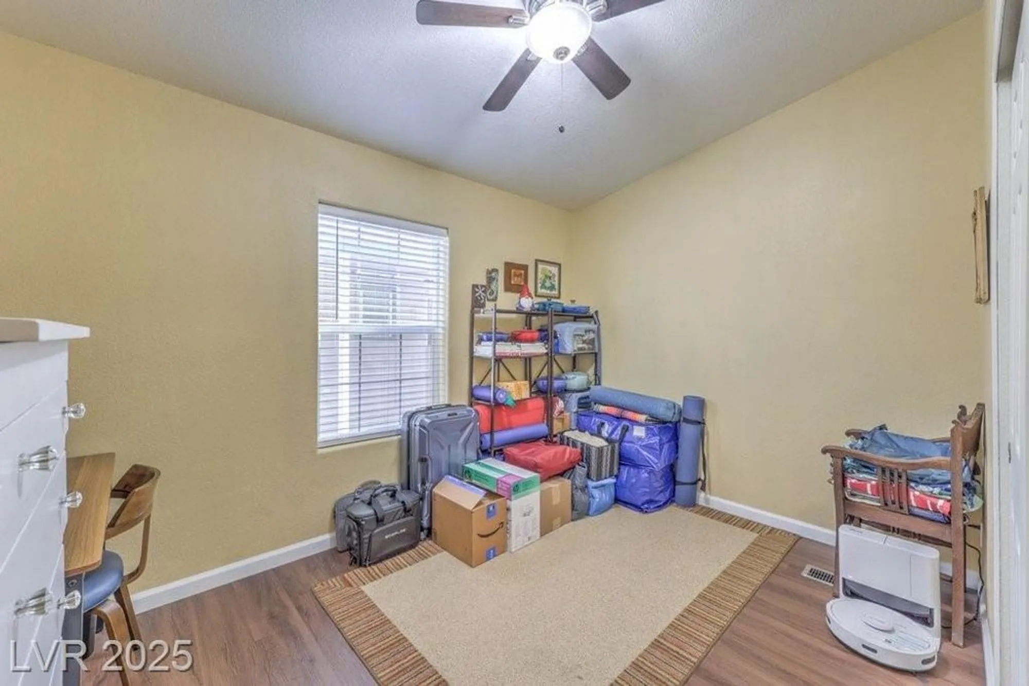 Property Slideshow image 33 of 41 | 361 montecito dr, Pahrump, NV, 89048