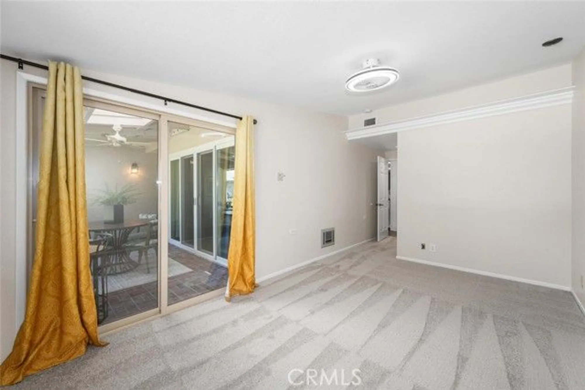Property Slideshow image 22 of 31 | 13061 del monte dr apt 277l, Seal Beach, CA, 90740