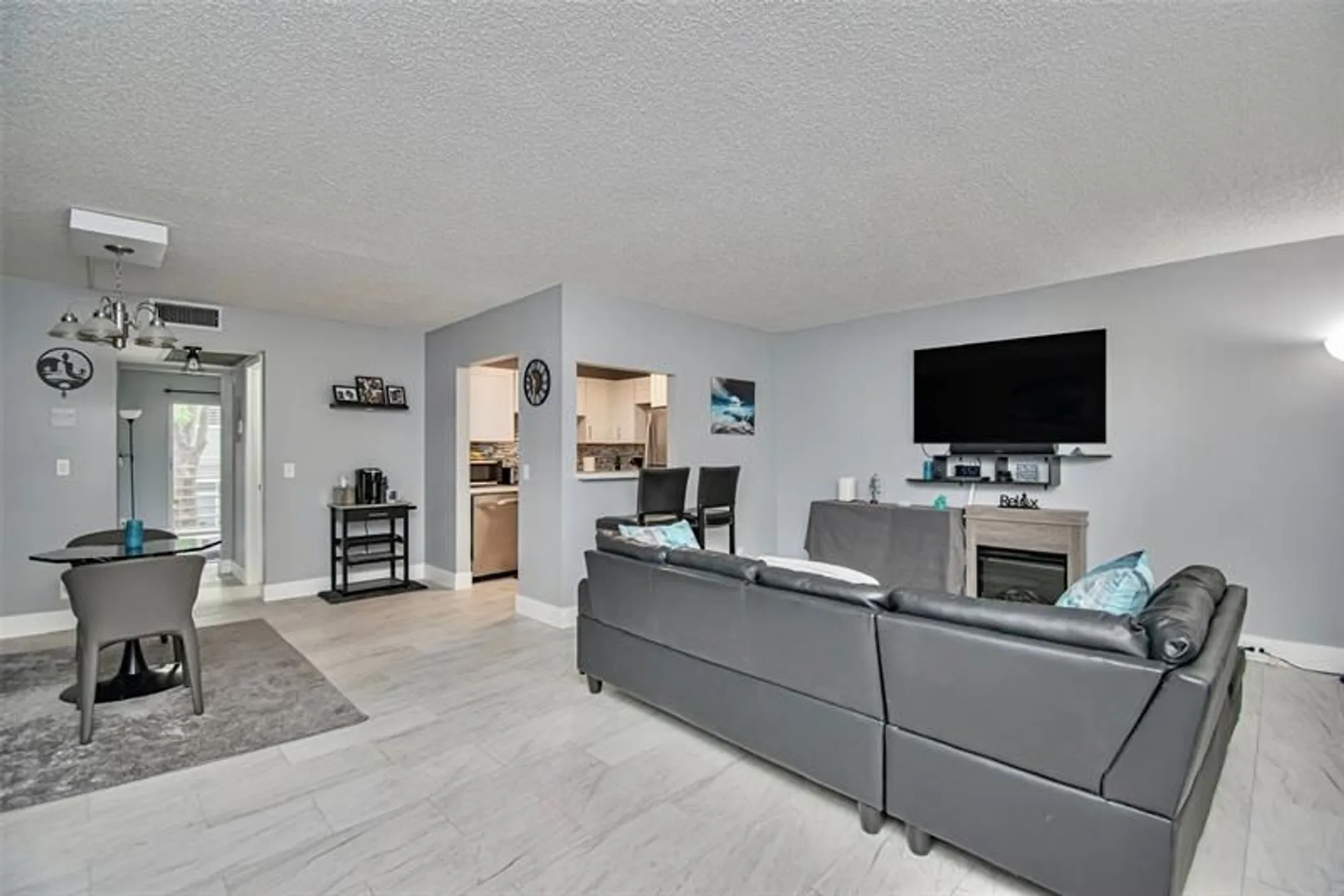 Property Slideshow image 6 of 16 | 436 fanshaw k # 436, Boca Raton, FL, 33434