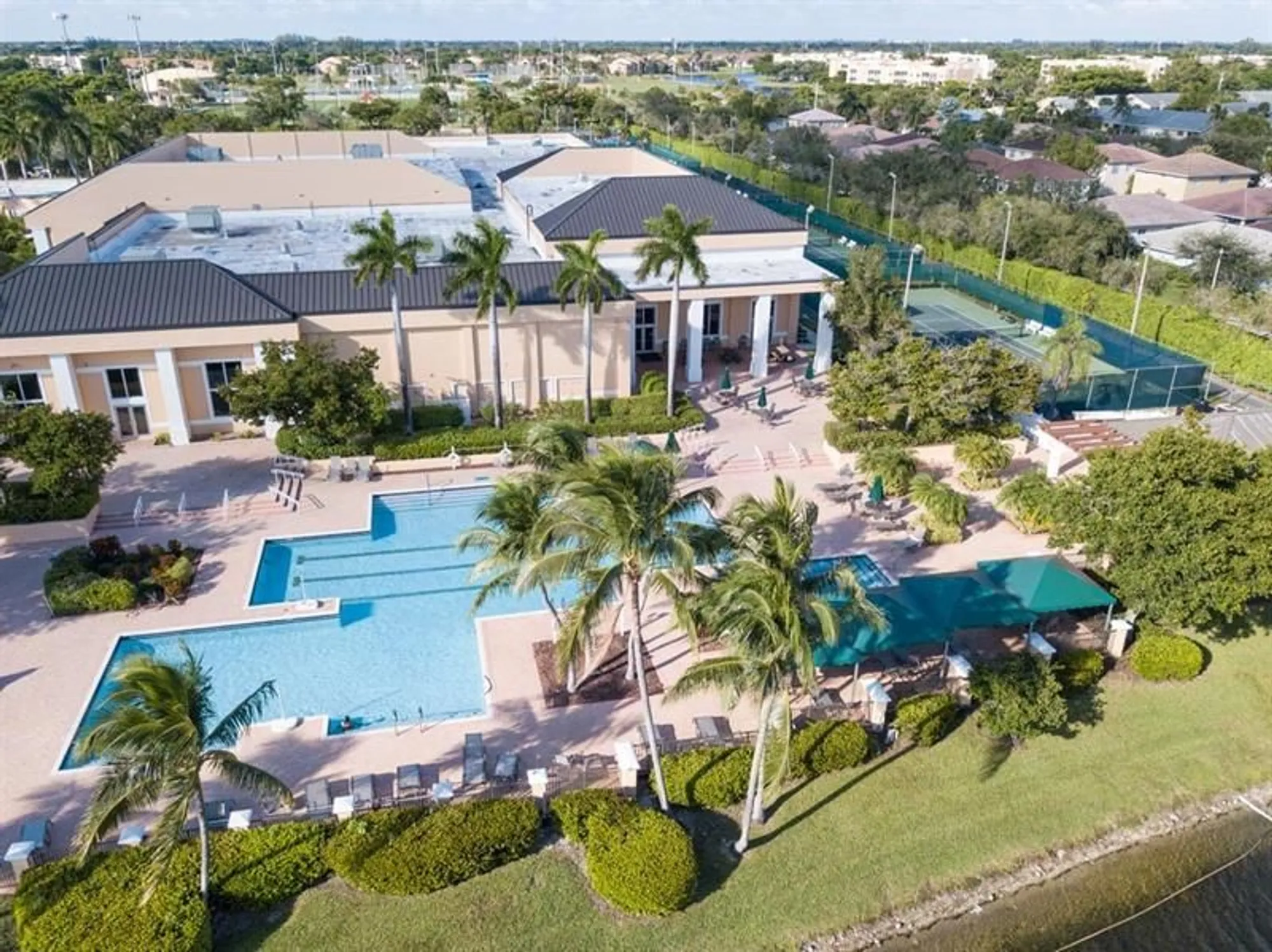 Property Slideshow image 46 of 51 | 9988 n belfort cir 111, Tamarac, FL, 33321