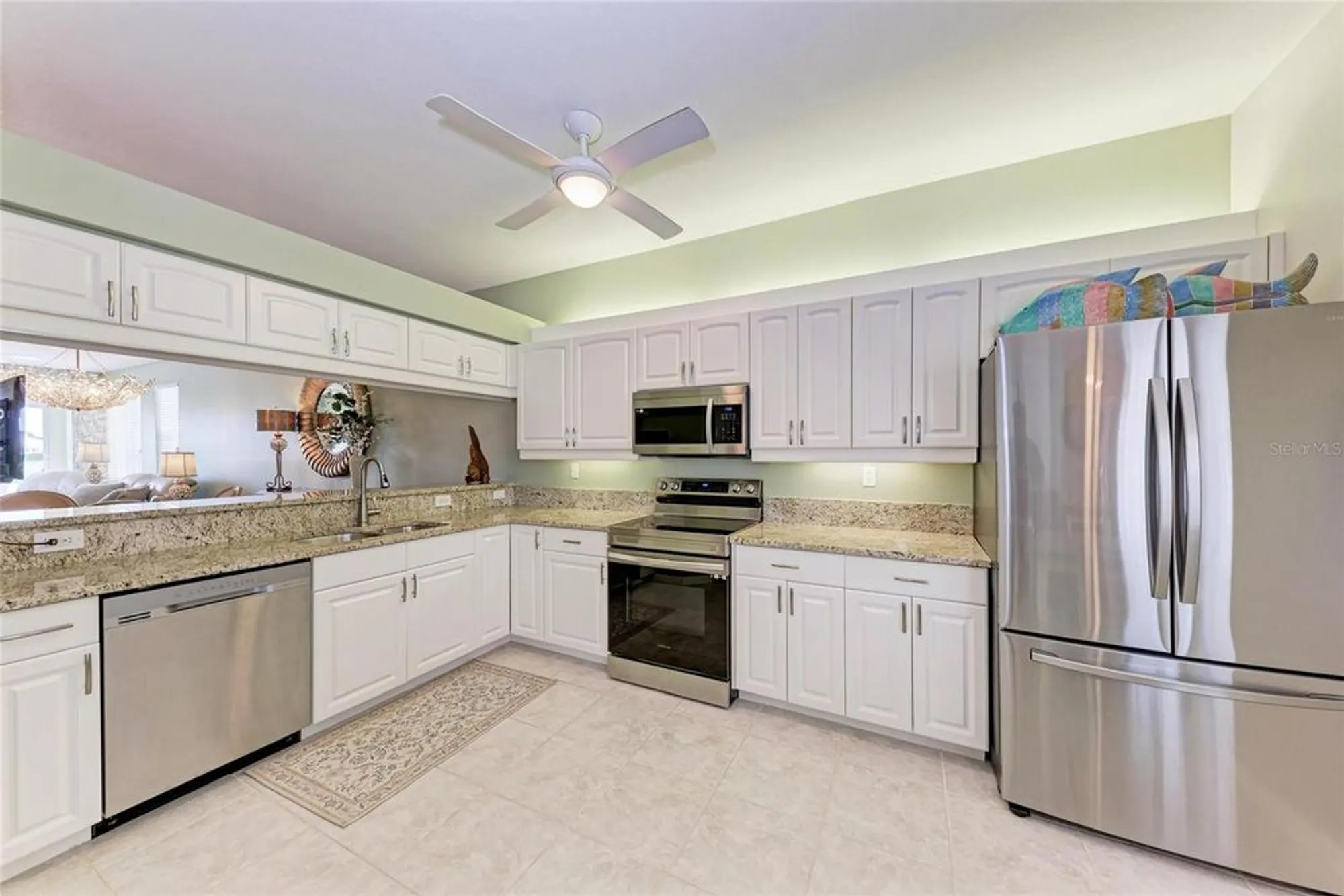 Property Slideshow image 14 of 43 | 119 woodbridge dr 103, Venice, FL, 34293