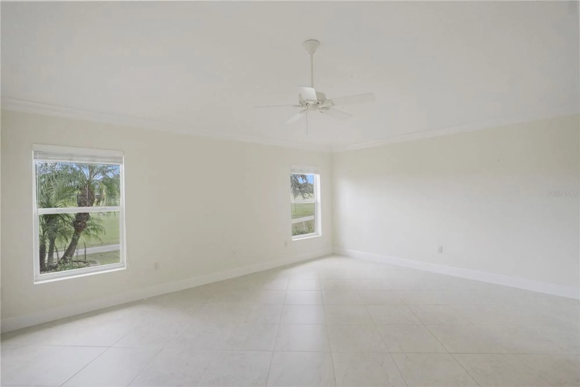 Property Slideshow image 21 of 44 | 445 society hill cir, The Villages, FL, 32162