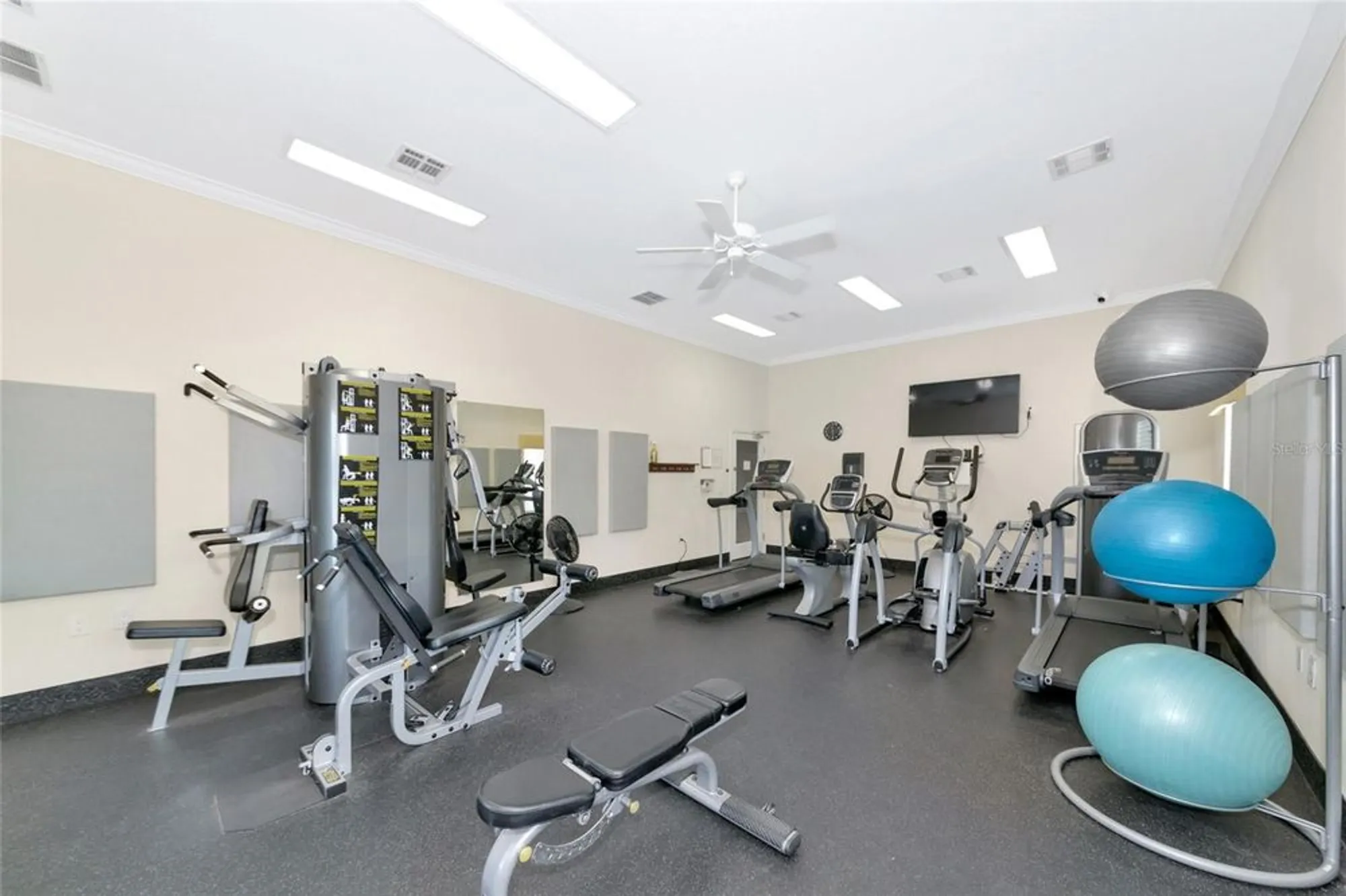 Property Slideshow image 44 of 53 | 829 audubon dr # 829, Bradenton, FL, 34209