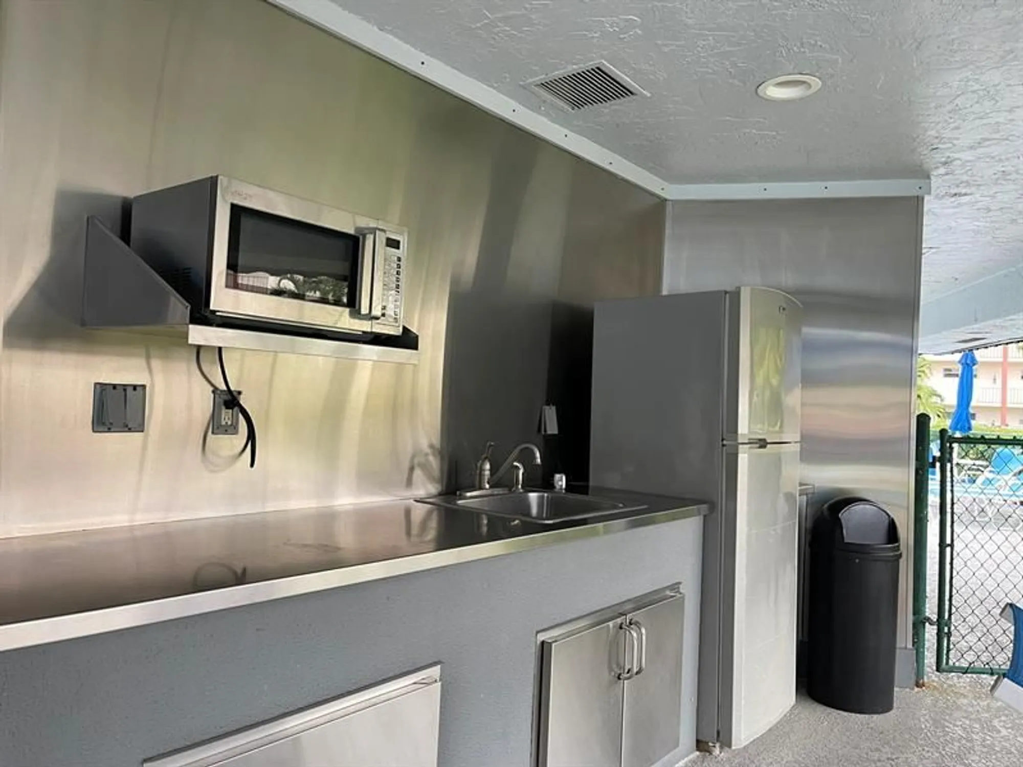 Property Slideshow image 55 of 99 | 361 s hollybrook dr 103, Pembroke Pines, FL, 33025