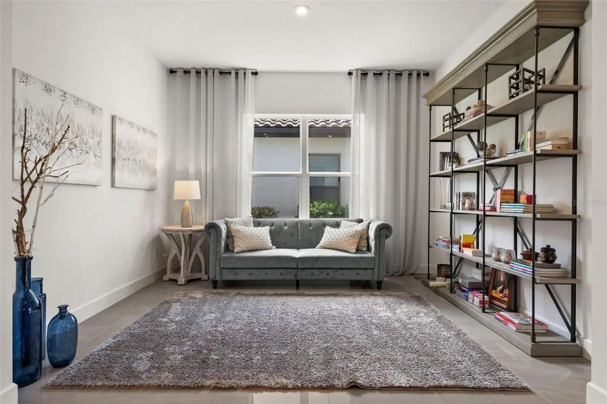 Property Slideshow image 9 of 50 | 6266 mesa gln, Bradenton, FL, 34203