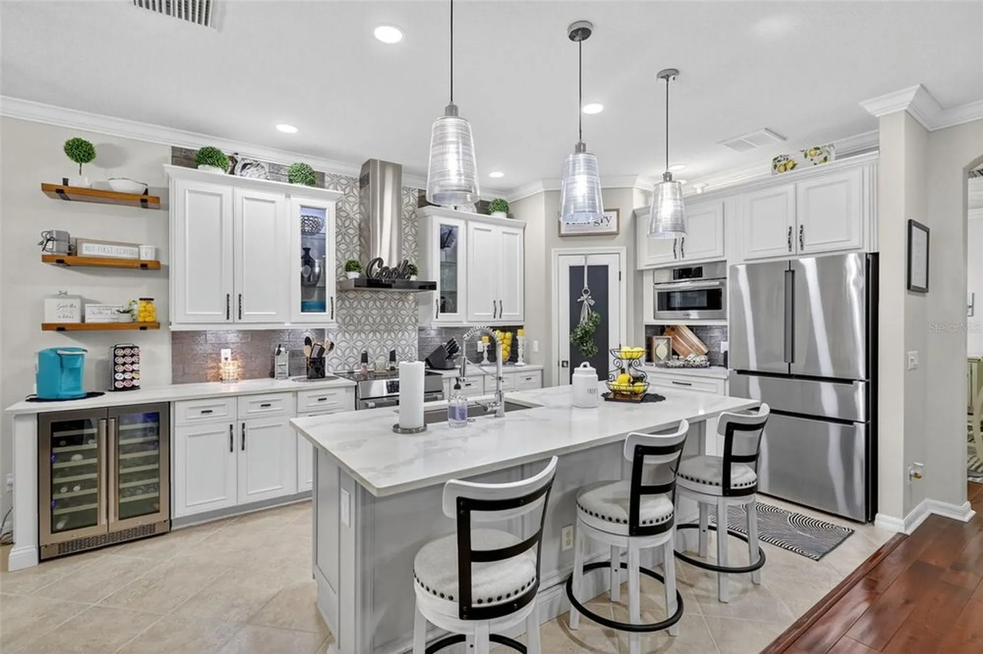 Property Slideshow image 37 of 54 | 145 silver falls dr, Apollo Beach, FL, 33572