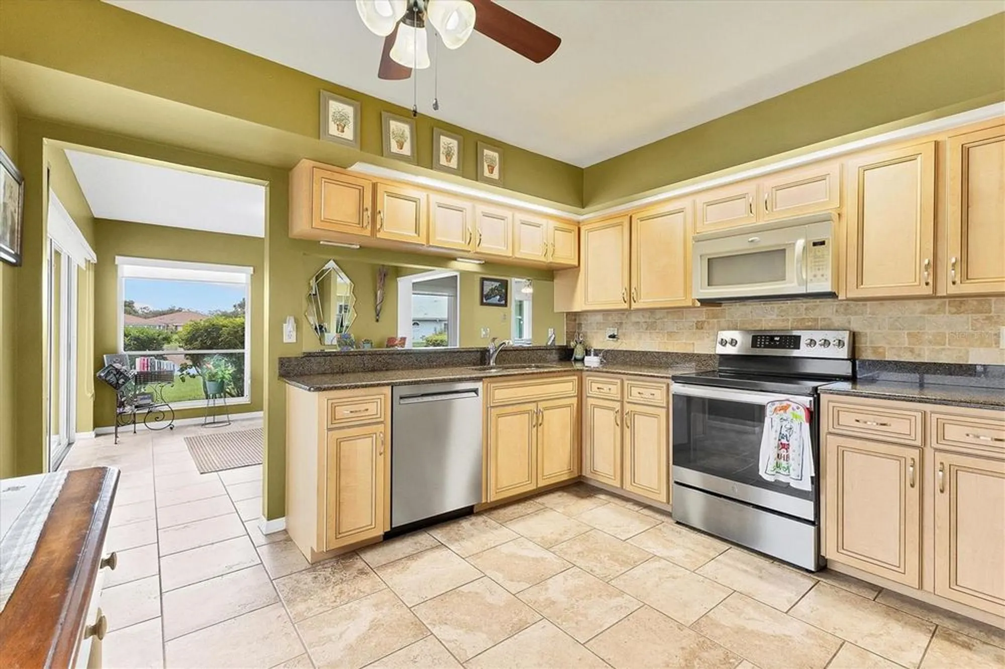 Property Slideshow image 5 of 60 | 700 carnoustie ter # 30, Venice, FL, 34293