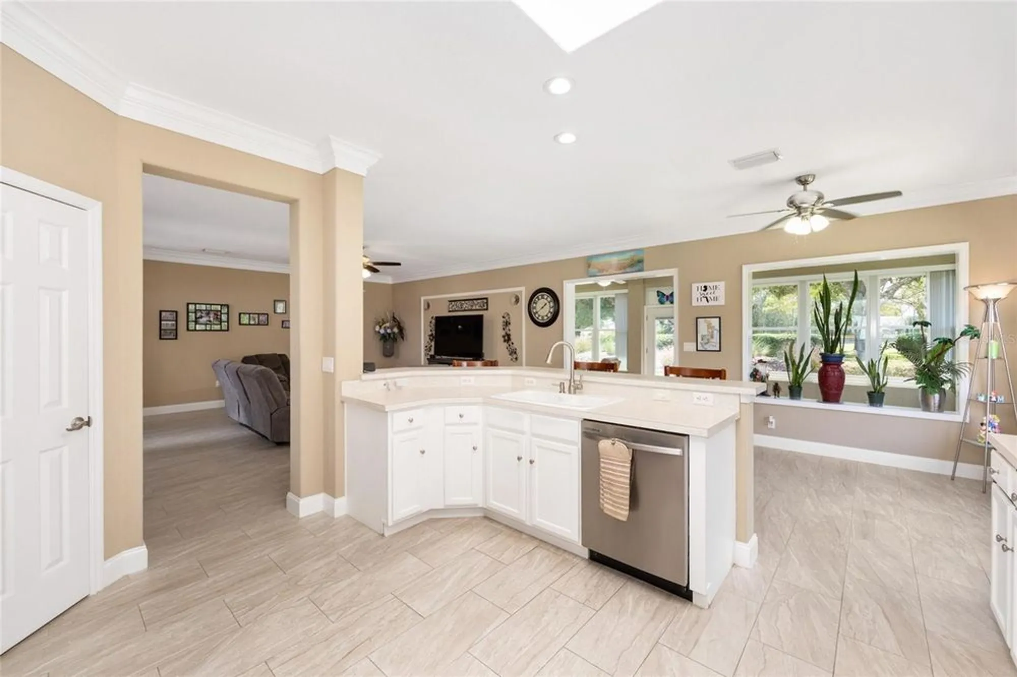 Property Slideshow image 10 of 66 | 9573 se 124th loop, Summerfield, FL, 34491
