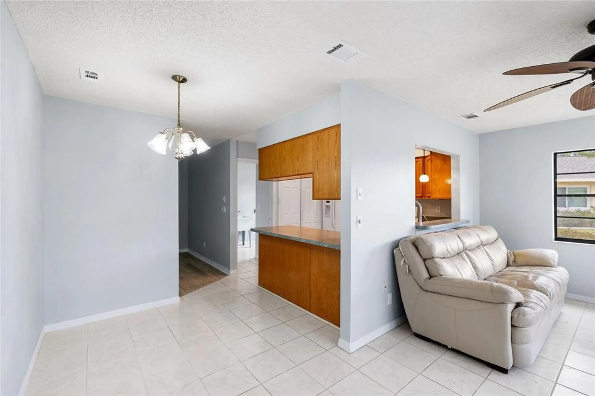 Property Slideshow image 16 of 33 | 1530 ingram dr # 1530, Sun City Center, FL, 33573