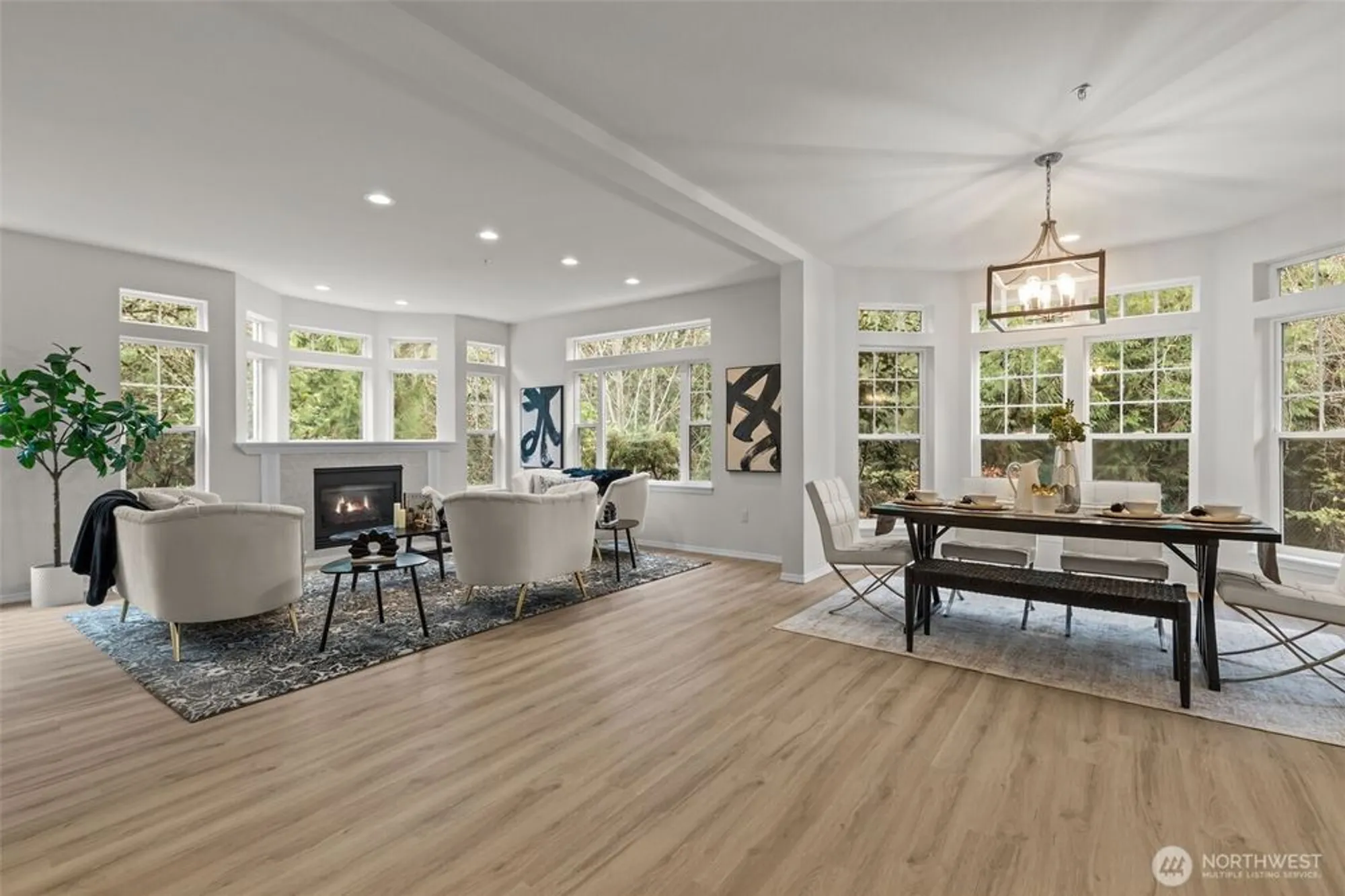 Property Slideshow image 12 of 40 | 22637 se 44th ln, Issaquah, WA, 98029