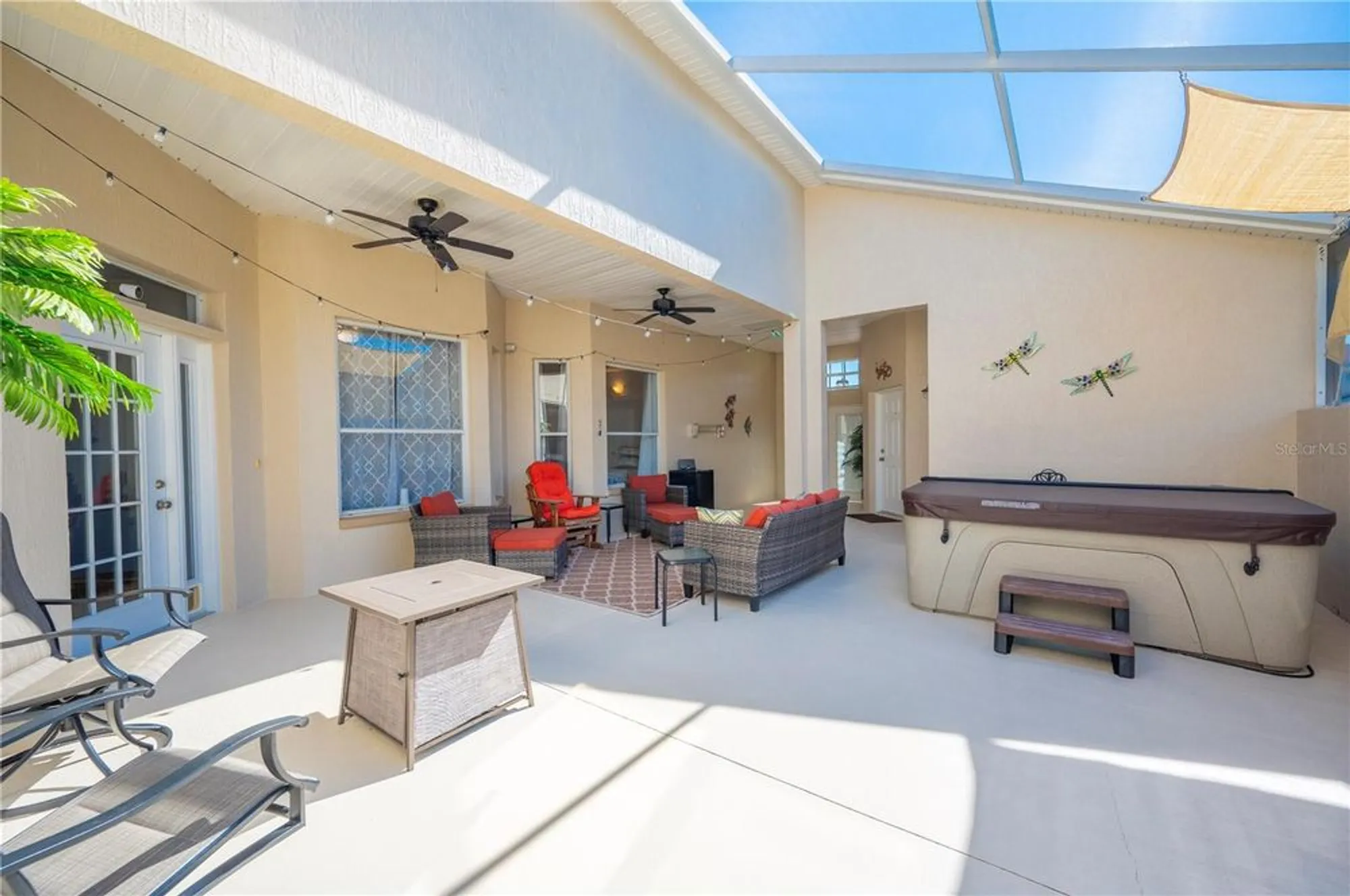 Property Slideshow image 7 of 41 | 4015 windchime ln, Lakeland, FL, 33811