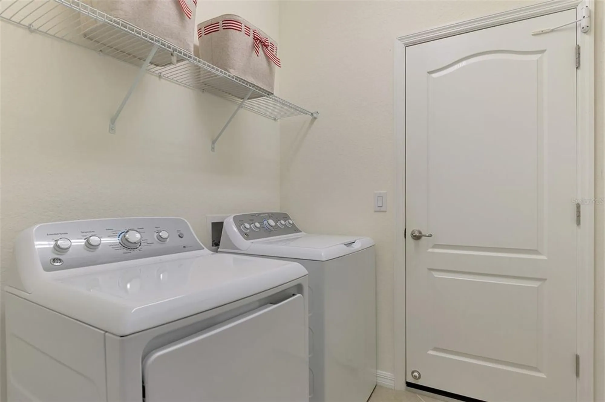 Property Slideshow image 49 of 87 | 10196 crooked creek dr, Venice, FL, 34293