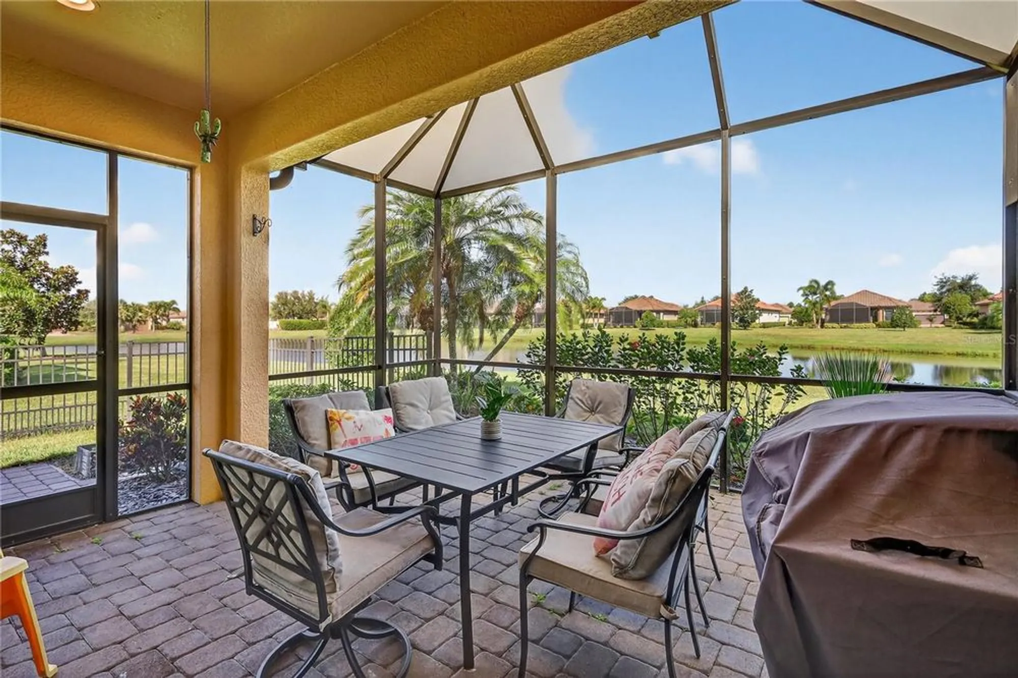 Property Slideshow image 29 of 58 | 4828 heinman cv, Palmetto, FL, 34221