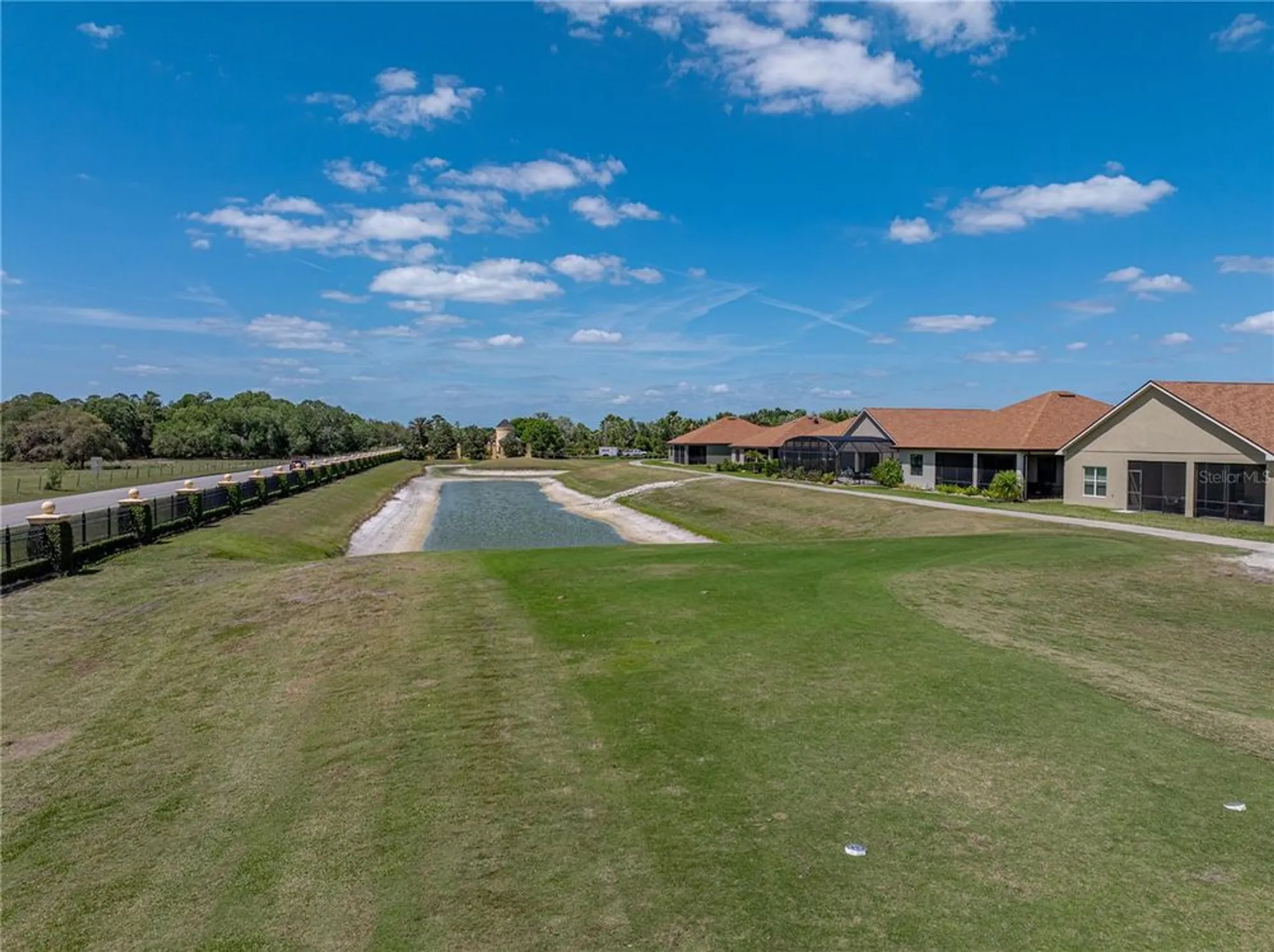 Property Slideshow image 56 of 90 | 1124 sawgrass dr, Winter Haven, FL, 33884