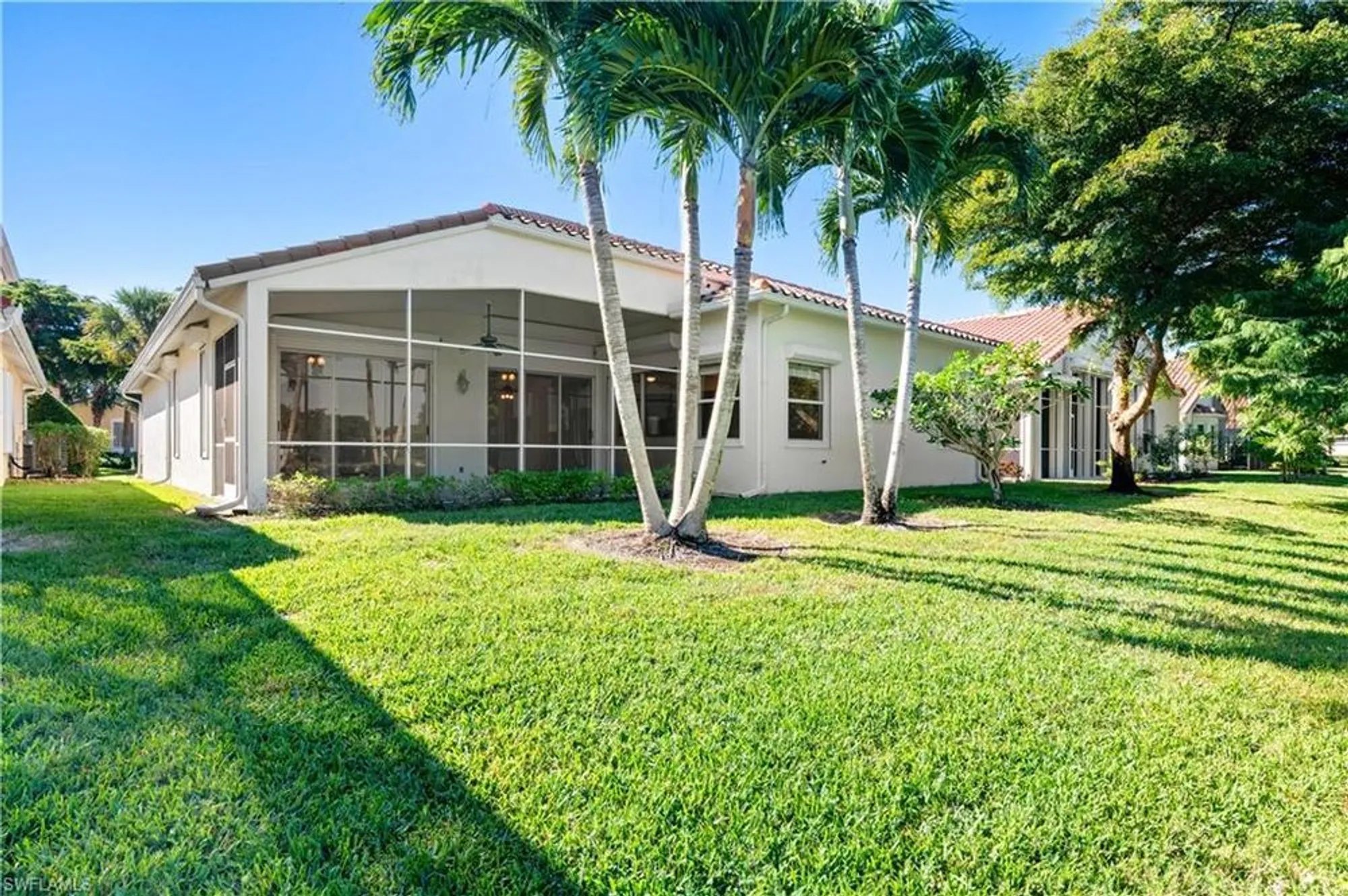 Property Slideshow image 24 of 38 | 20381 foxworth cir, Estero, FL, 33928