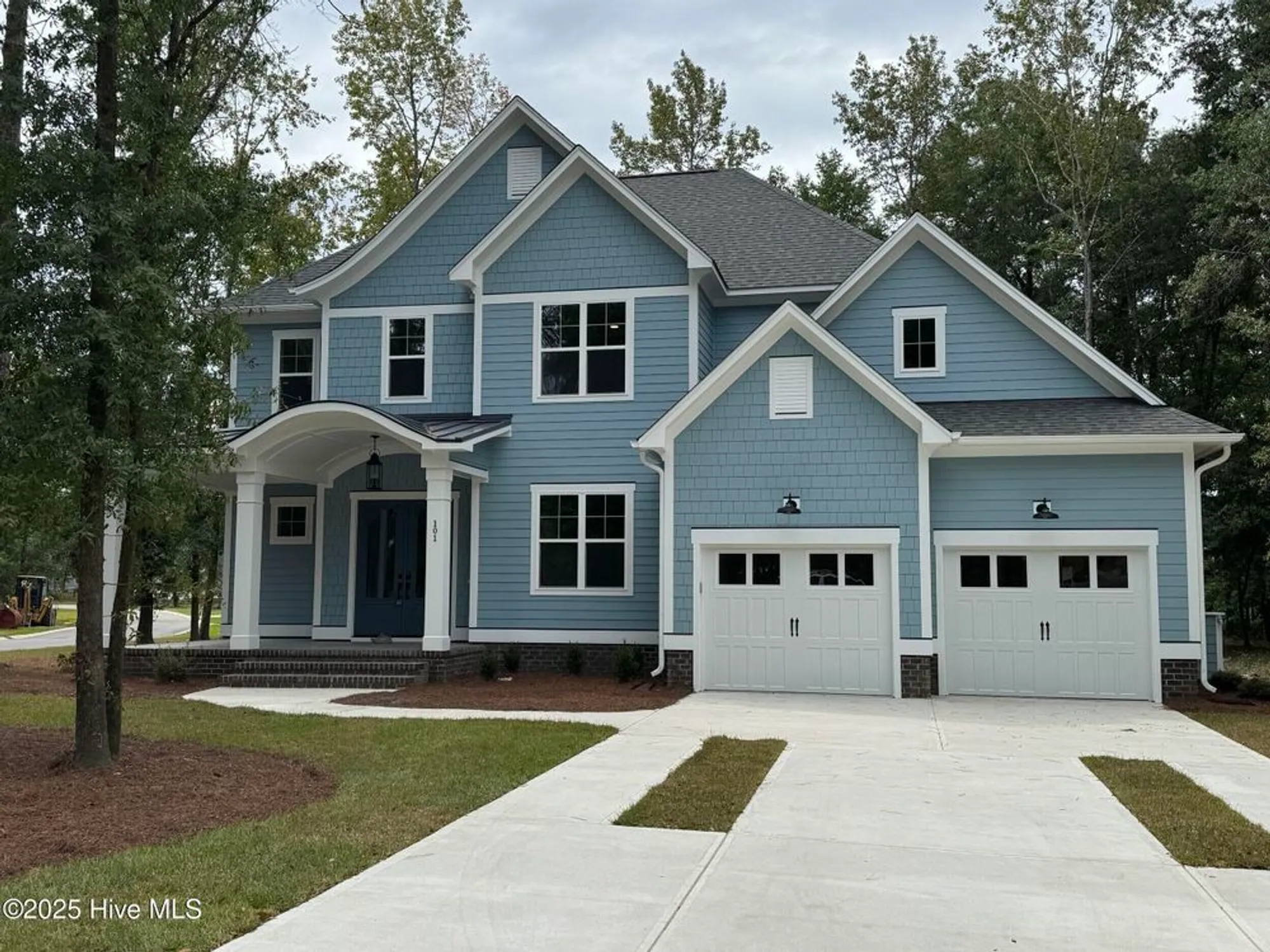 Property Slideshow image 3 of 27 | 209 coastal dune ct, Wilmington, NC, 28412