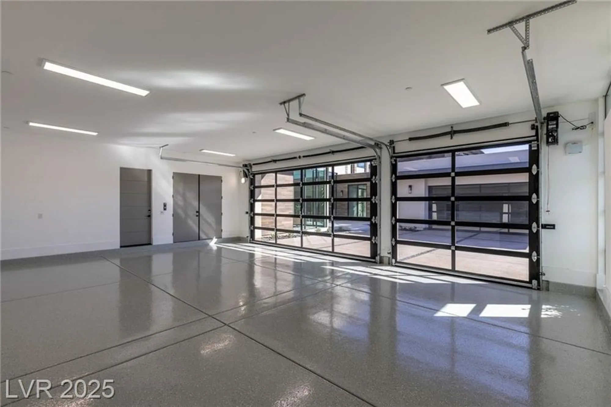 Property Slideshow image 58 of 66 | 12 rainbow point pl, Henderson, NV, 89011